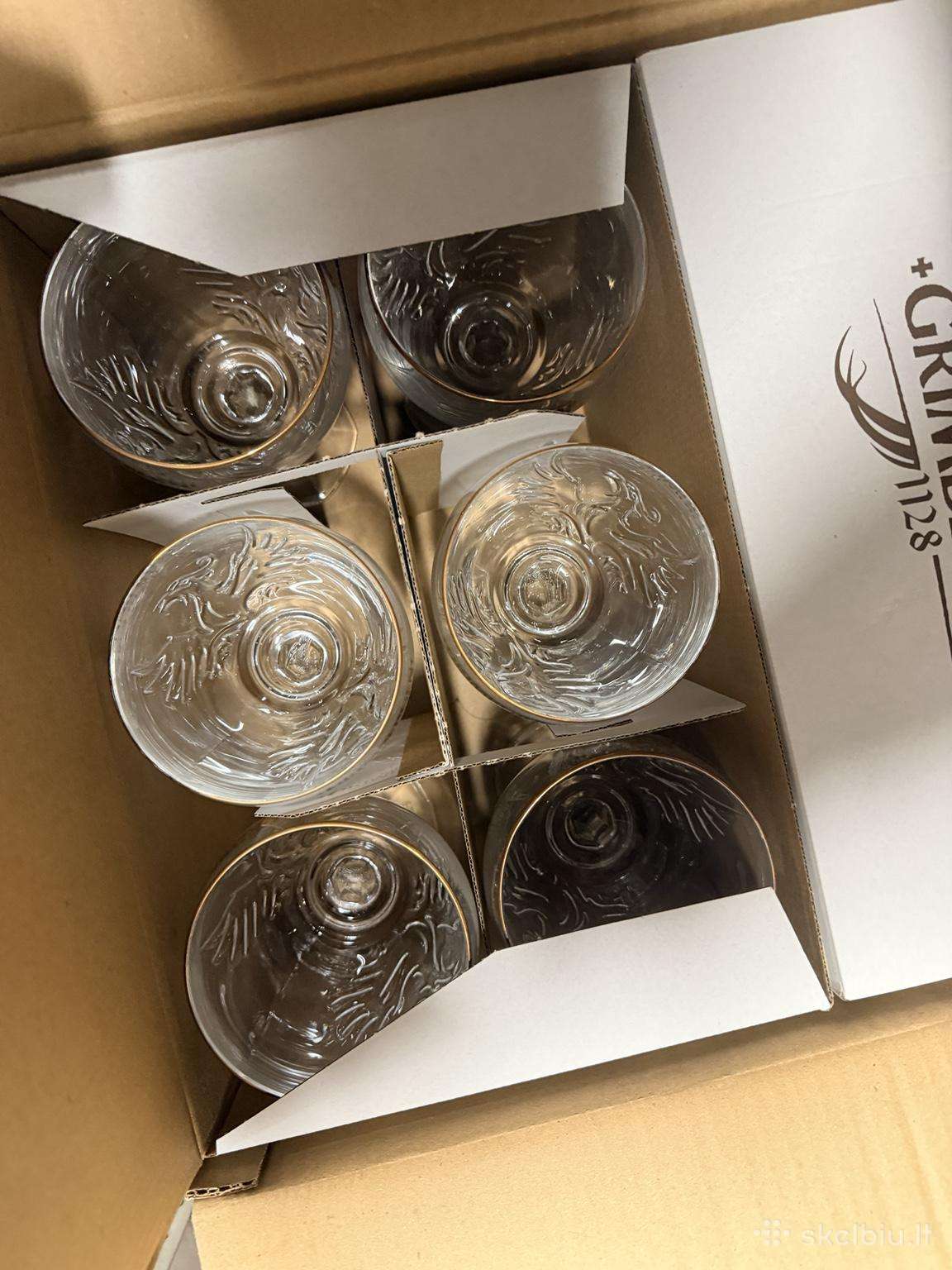 Naujos Grimbergen alaus taurės su reljefu – 1,50 €