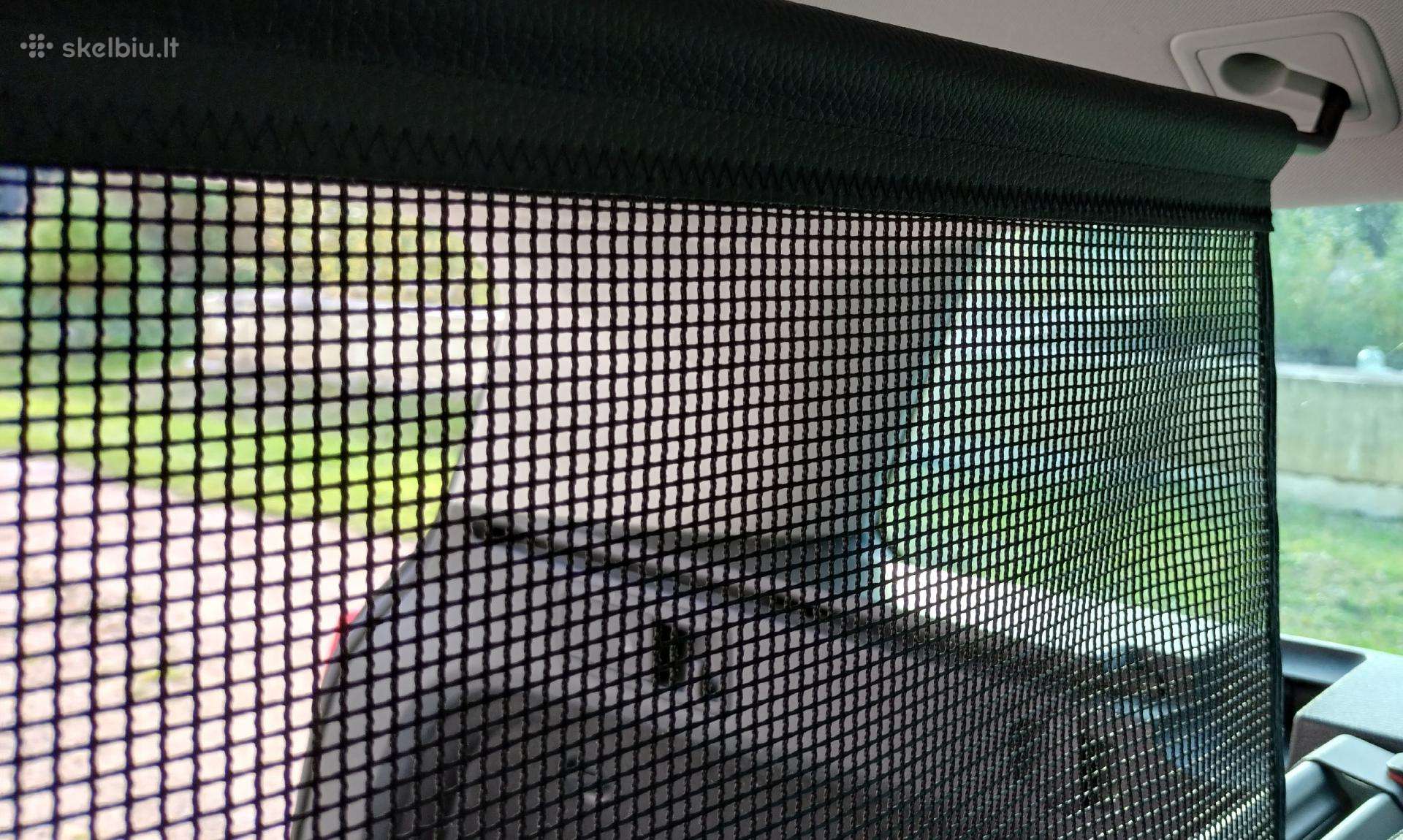 Parduodu Golf 7 universalo bagažinės atitvarą