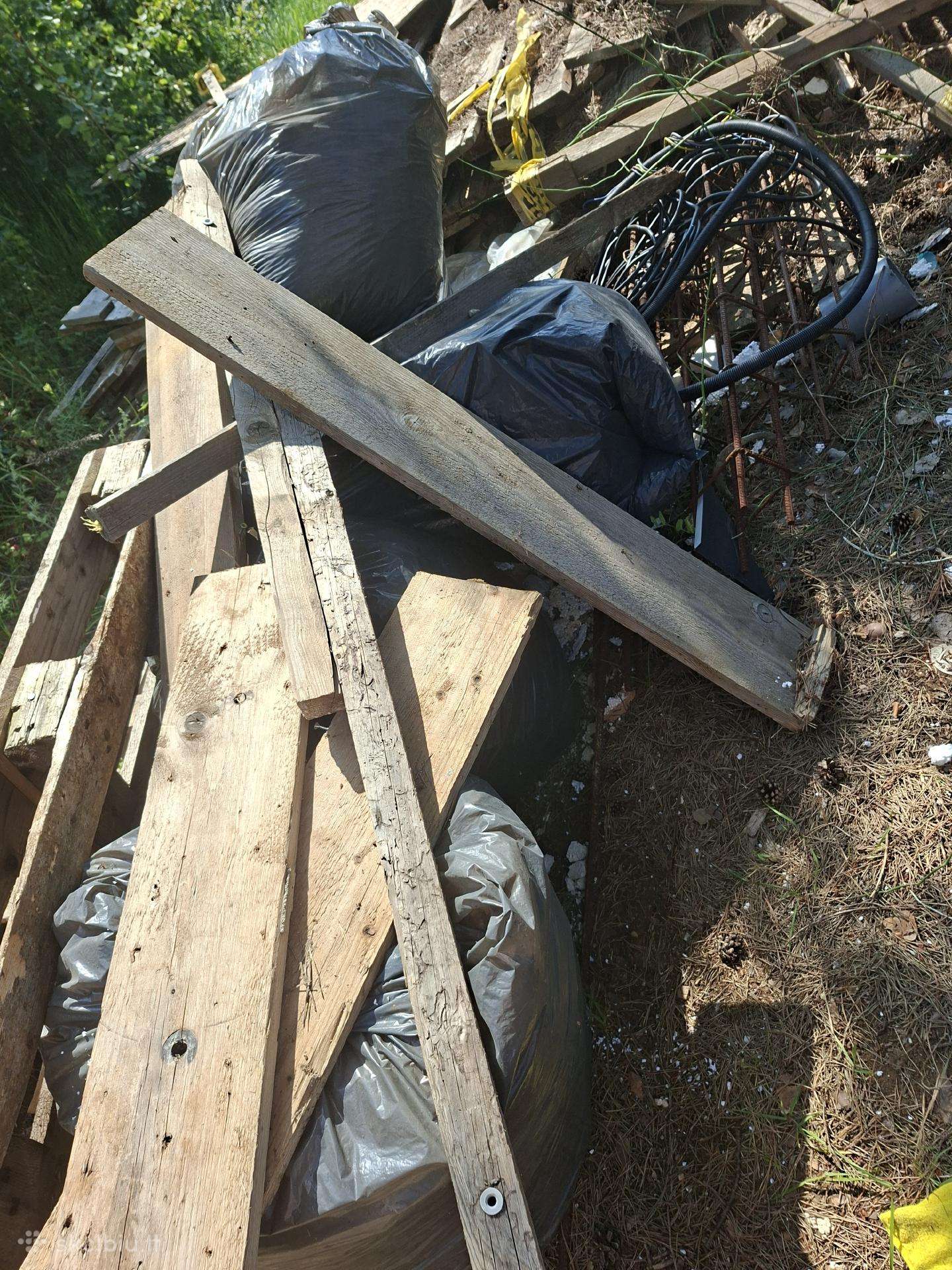 Dovanojame statybinius likučius
