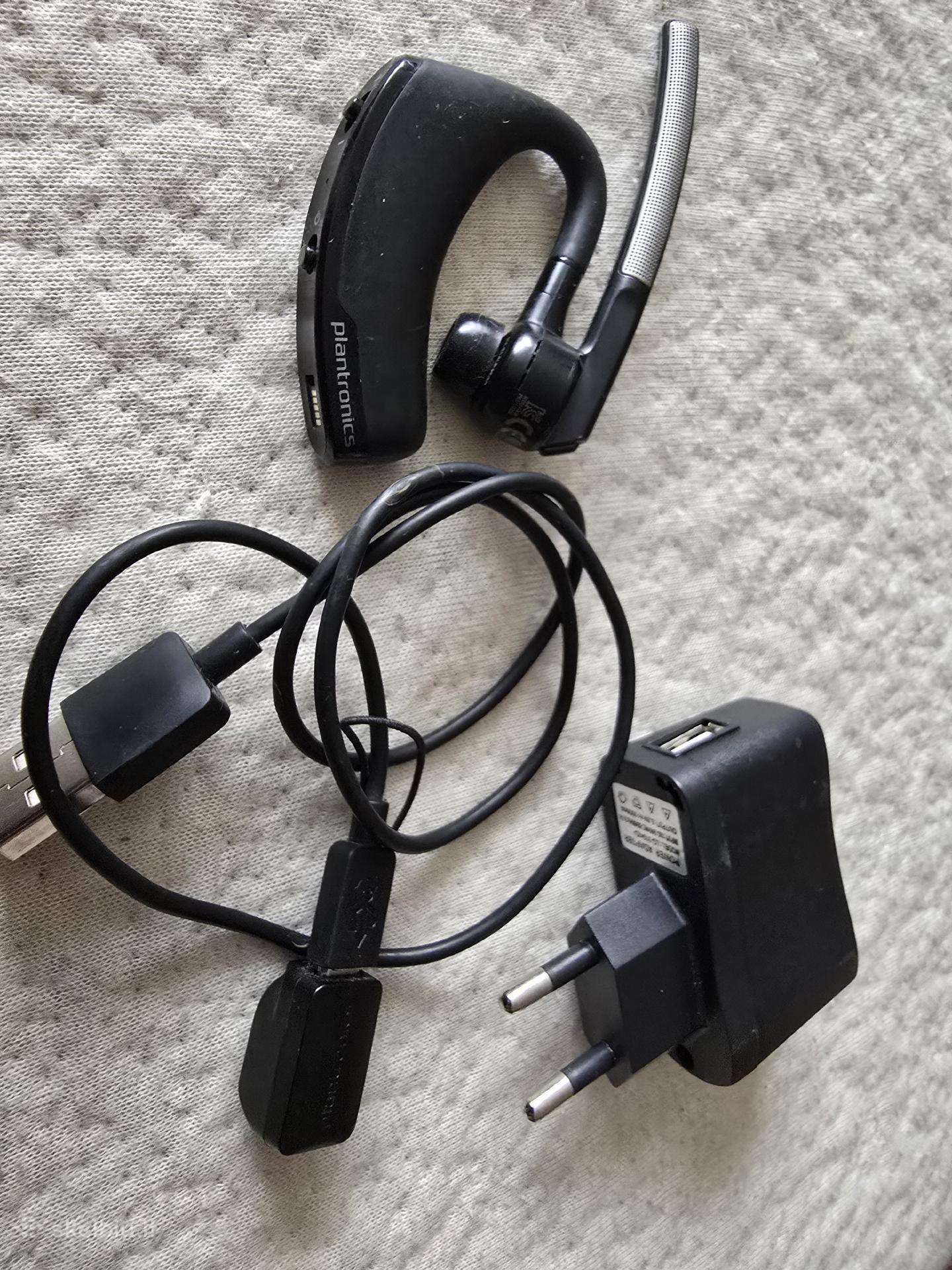 Laisvų rankų įrangą plantronics voyager legend