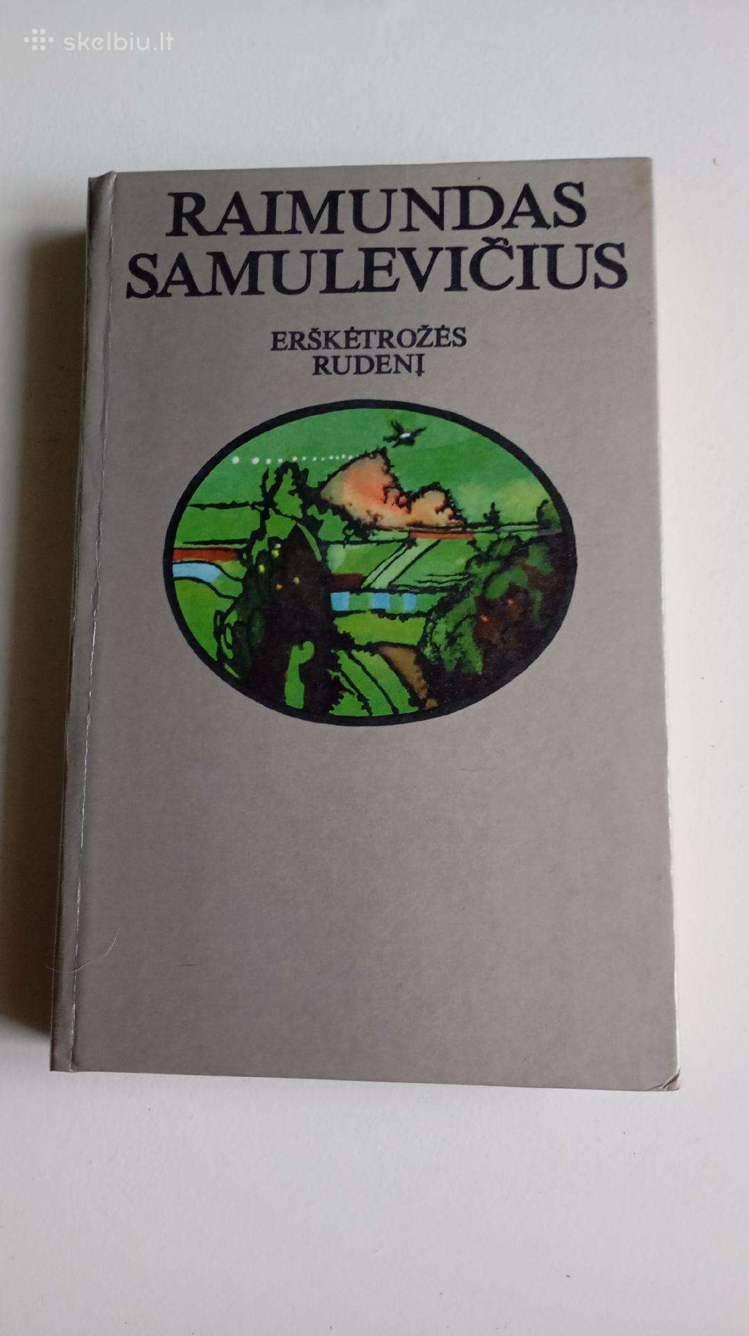 Erškėtrožės rudenį“.