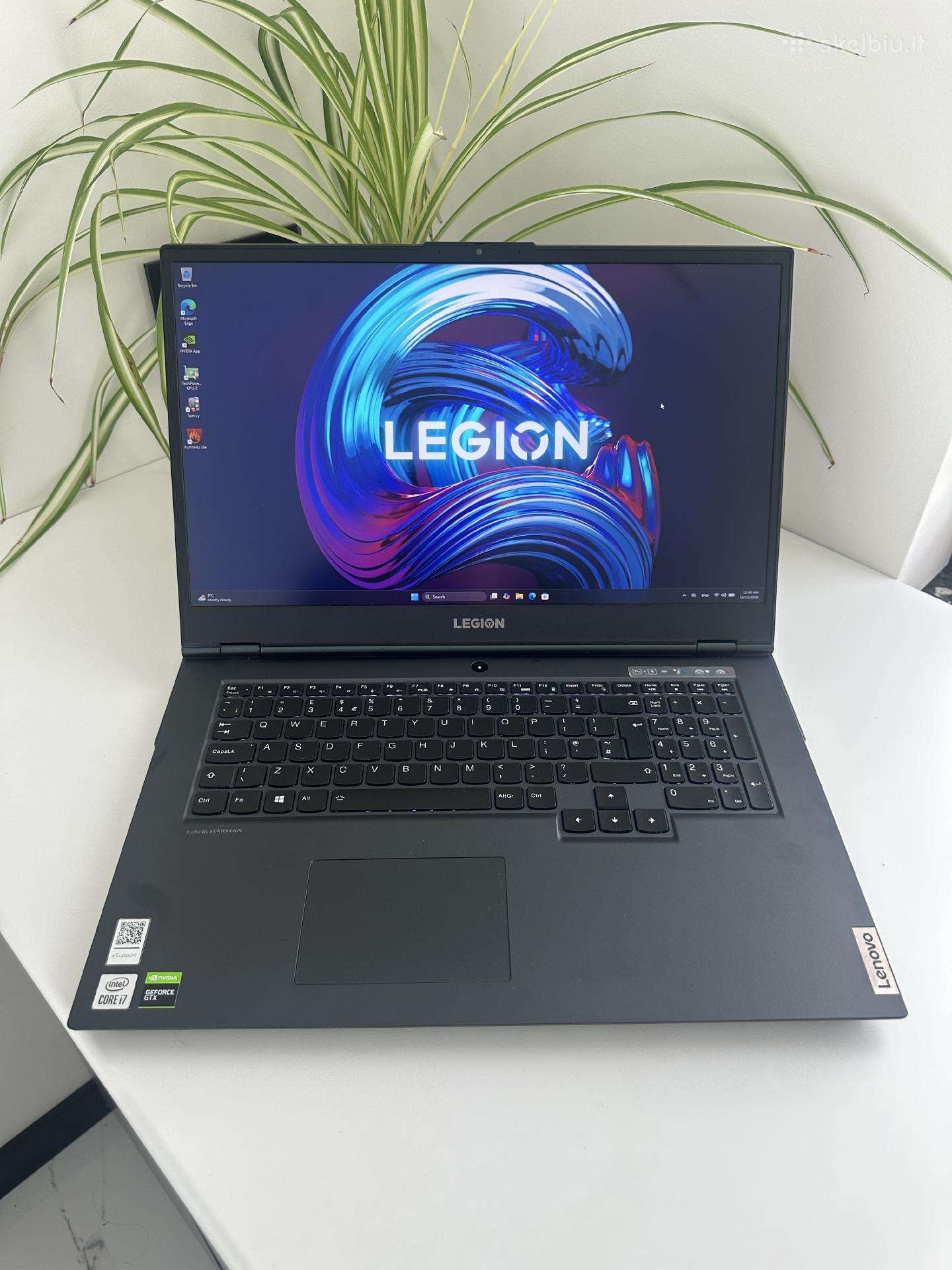 Lenovo legion 17.3 colio didelis ekranas