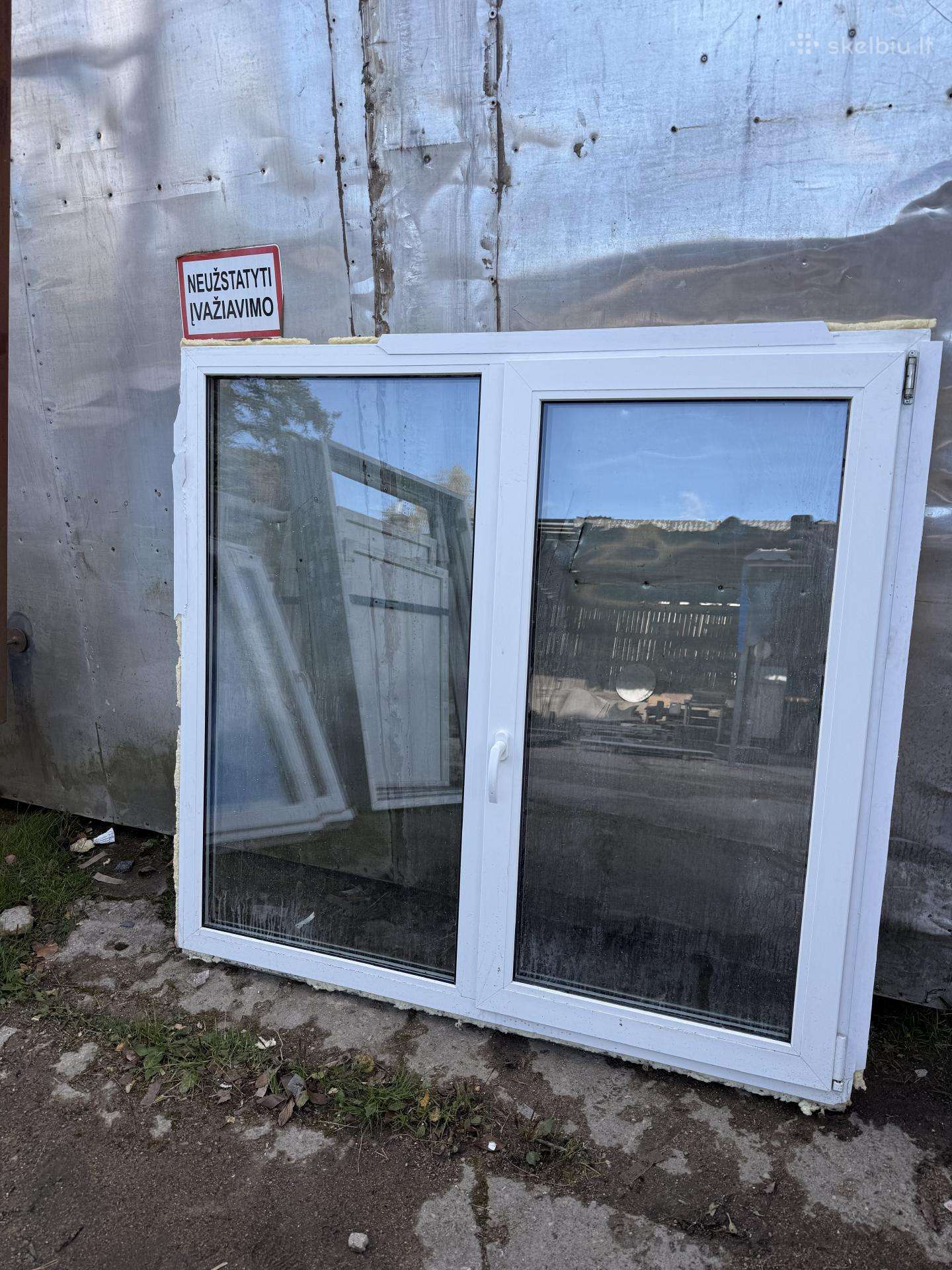 Labai geros bukles Pvc langas su 3 stiklais