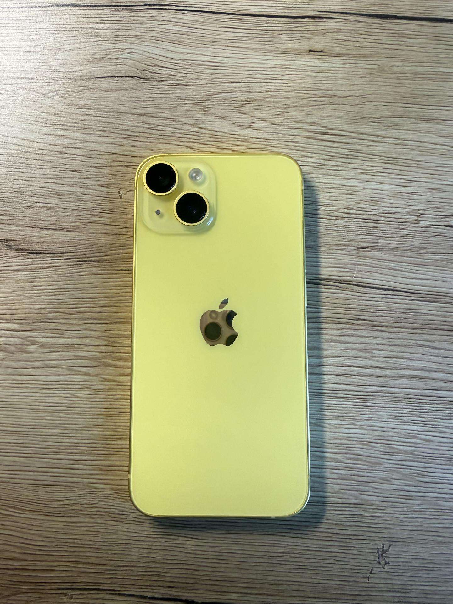 iPhone 14