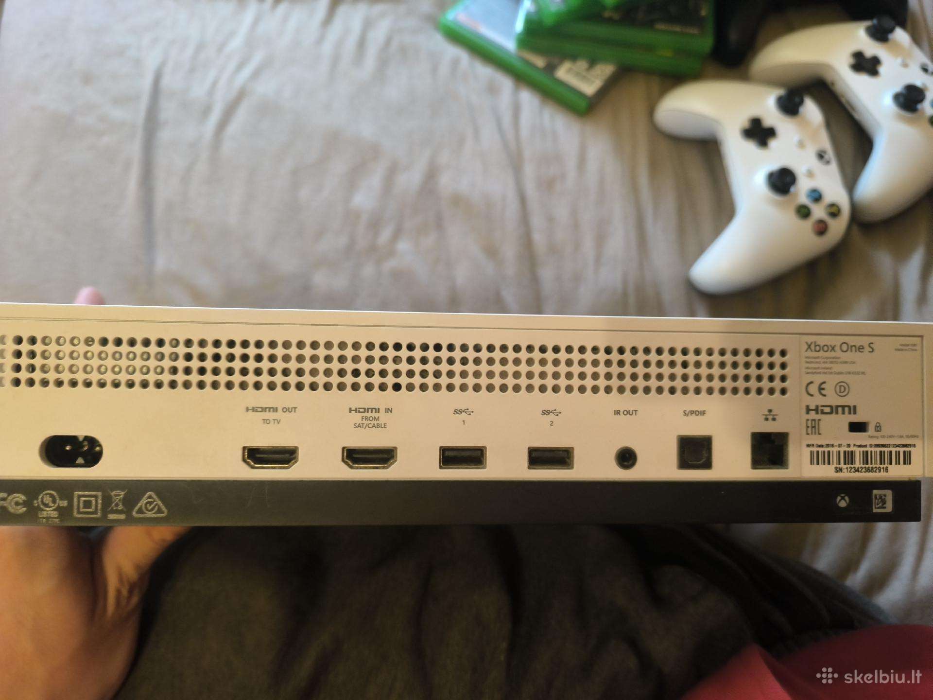 Xbox One S su žaidimais