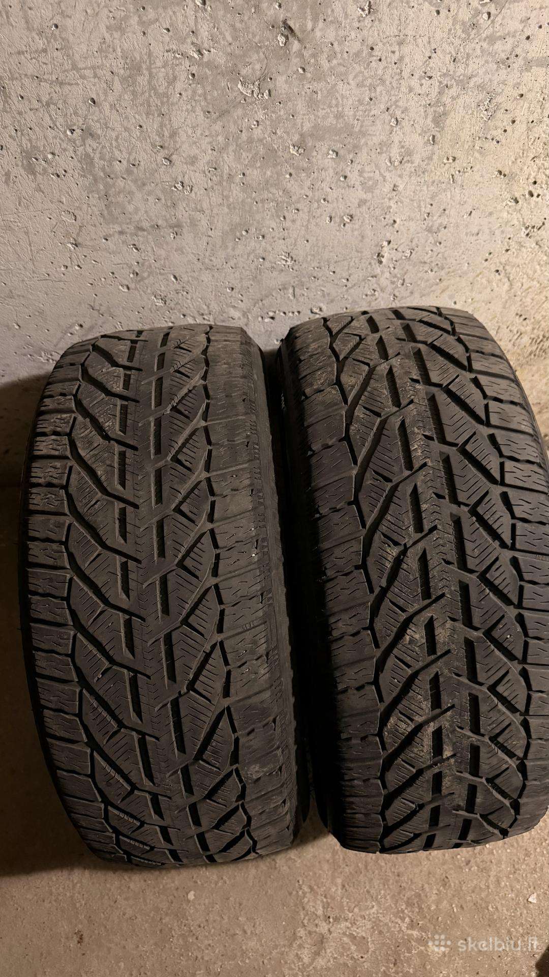 Parduodamos R17 padangos