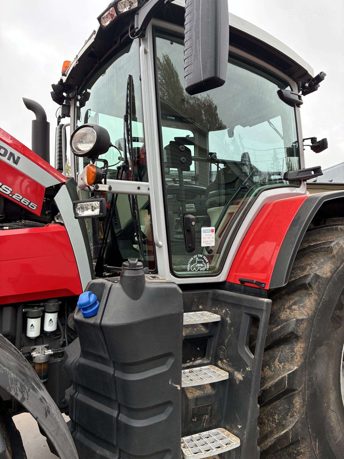 Massey Ferguson 265, traktoriai