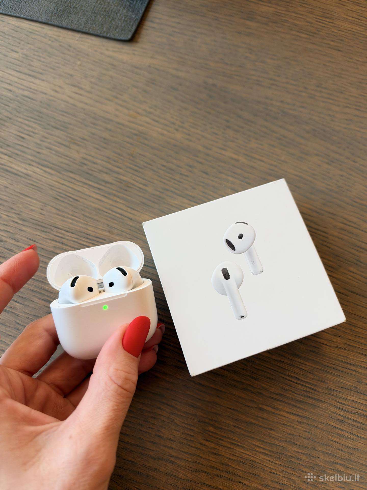 Parduodu Apple Airpods 4 su Anc
