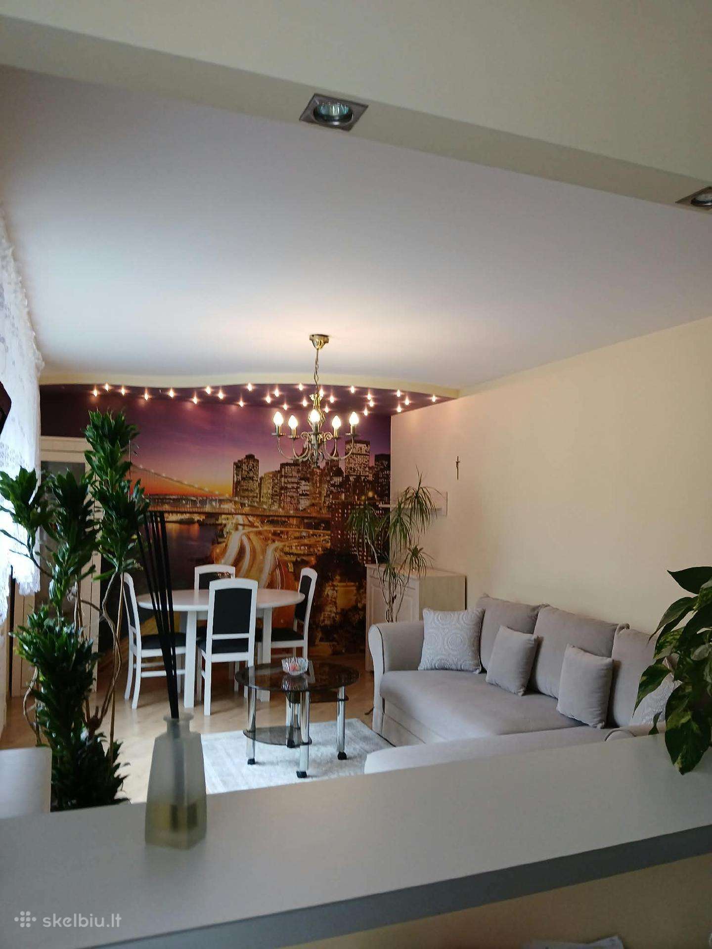 Parduodamas tvarkingas 50 m² butas Marijampolėje