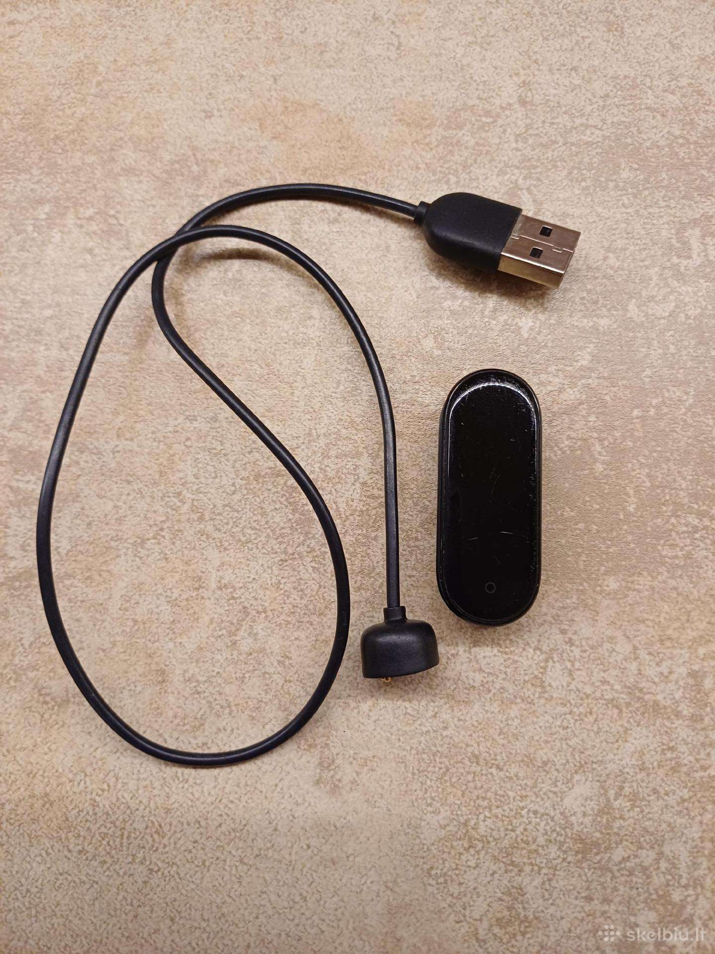 Xiaomi Mi Band 5 laikrodį su apyrankių rinkiniu