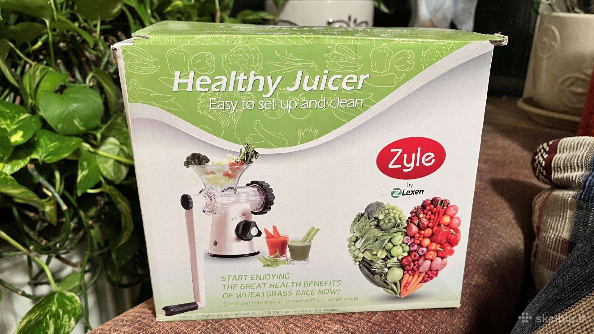 Želmenų ir žalumynų sulčiaspaudė “zyle