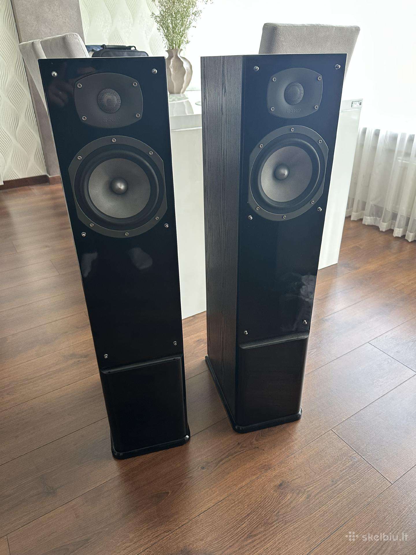 Energy C300 stereo kolonėles