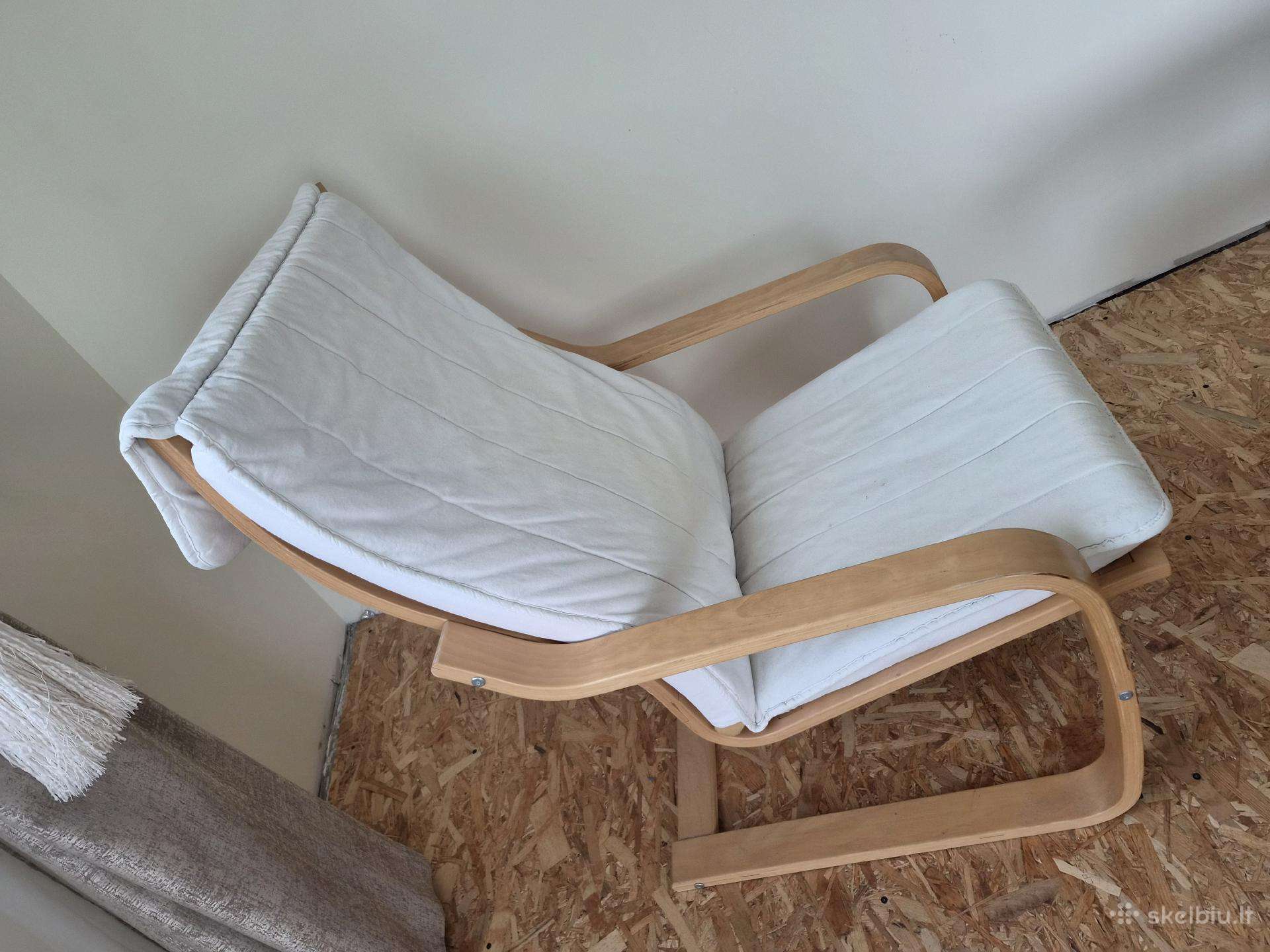 Parduodu lovas po 125€ krėslai po 50€