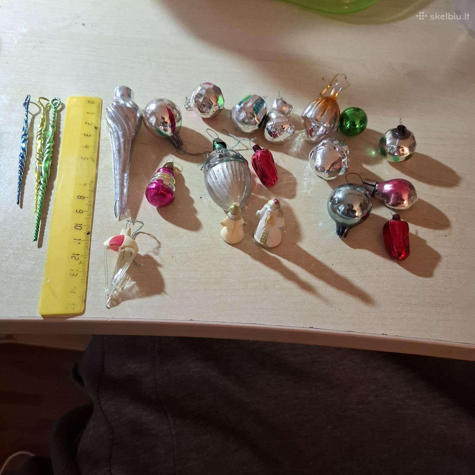 Seni TSRS mini stikliniai žaisliukai ir kt.