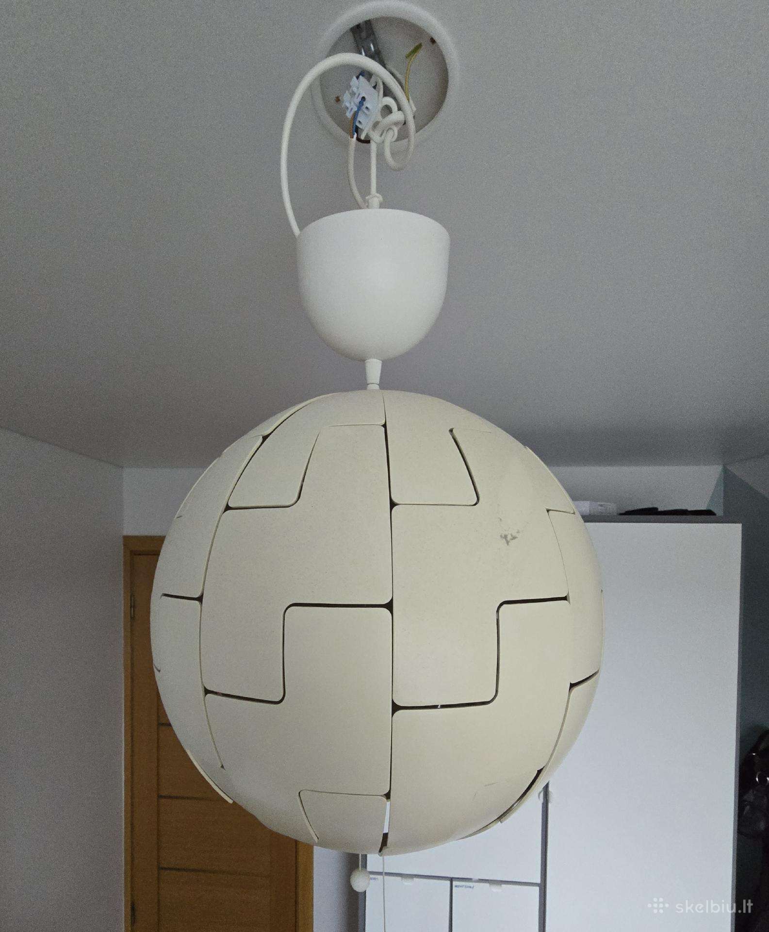 Pakabinamas Šviestuvas