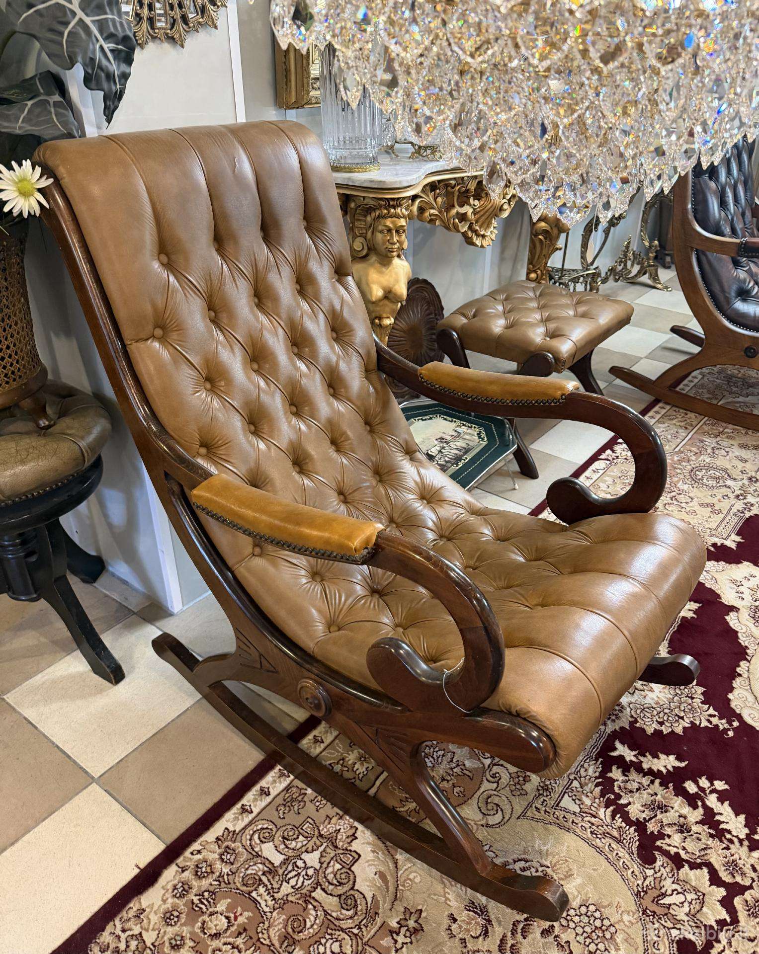 Chesterfield eko odos supamas krėslas