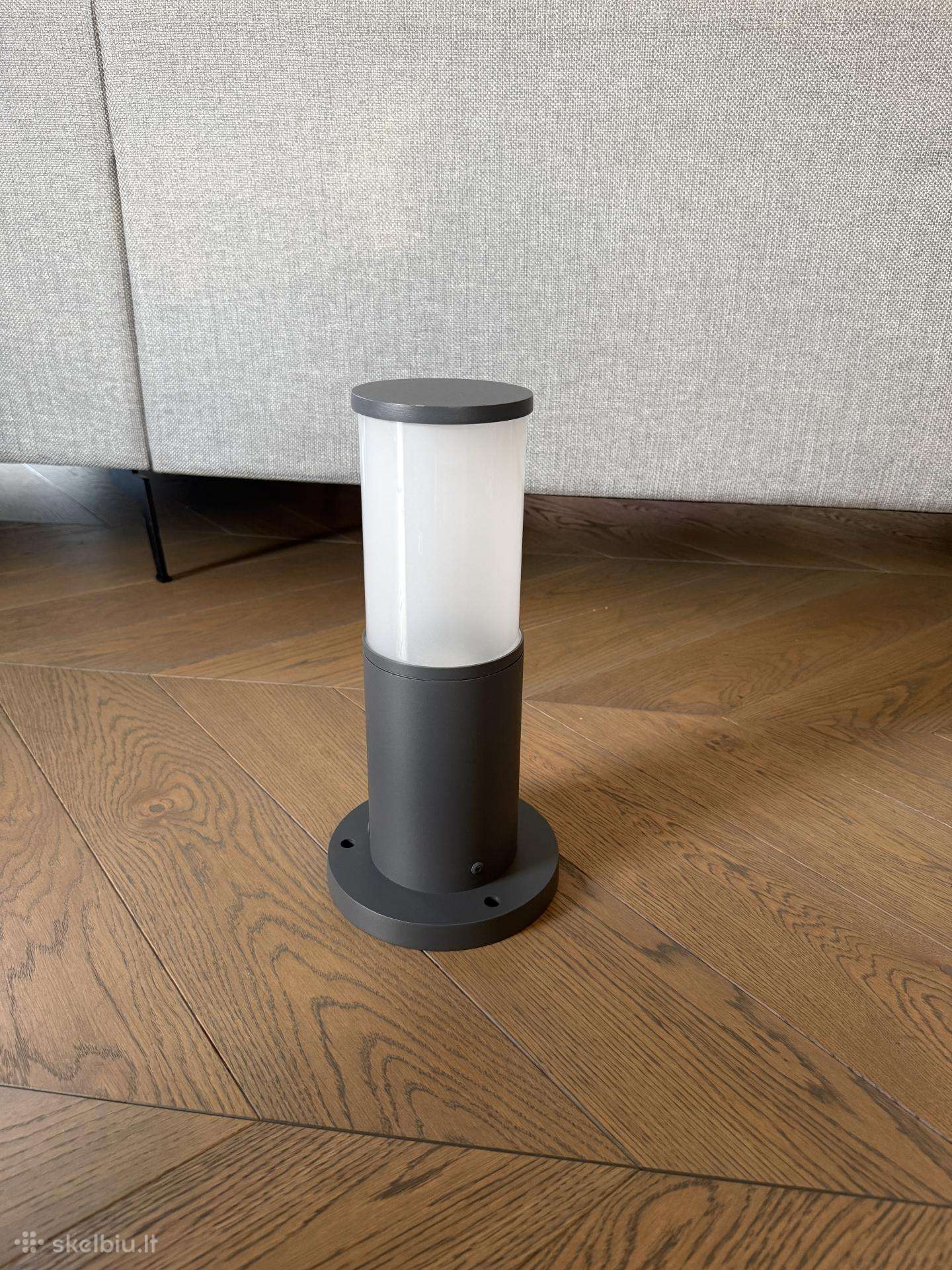 Pastatomi lauko šviestuvai One Light