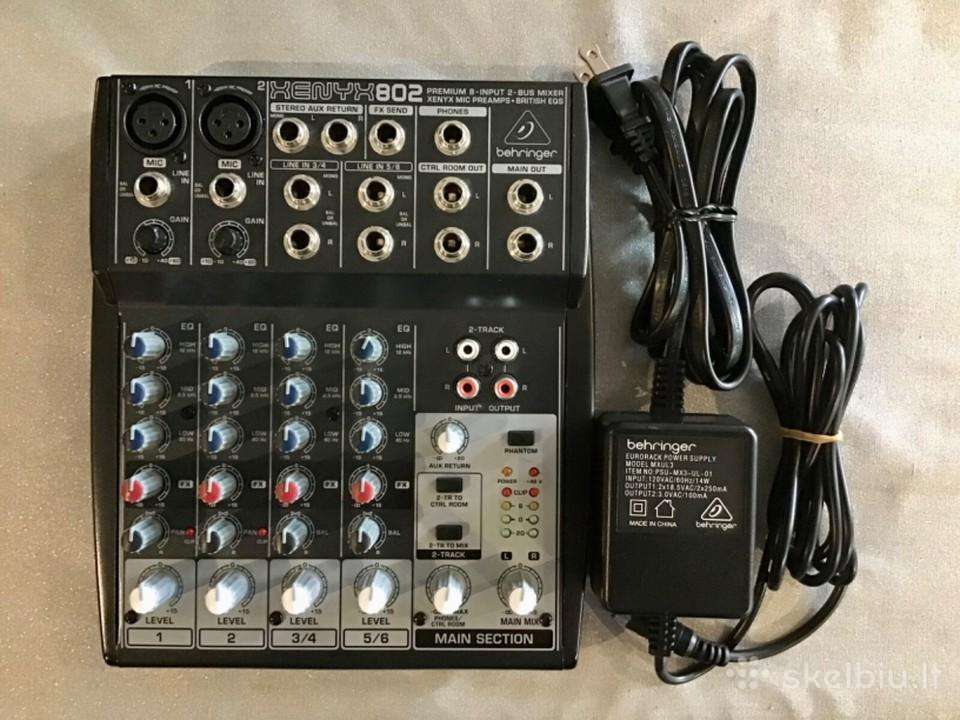 Behringer xenyx 802 pultas
