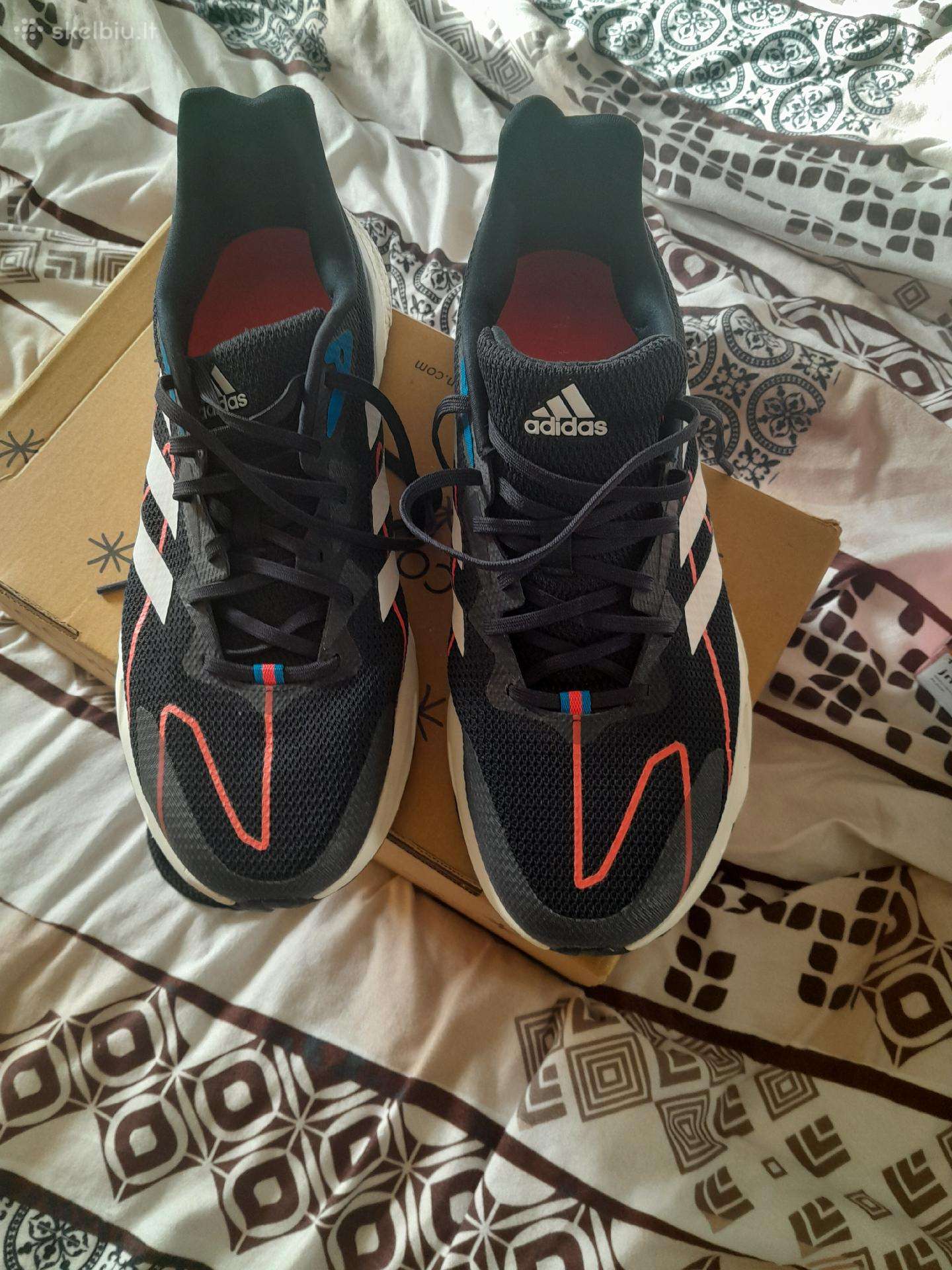 Adidas kedai