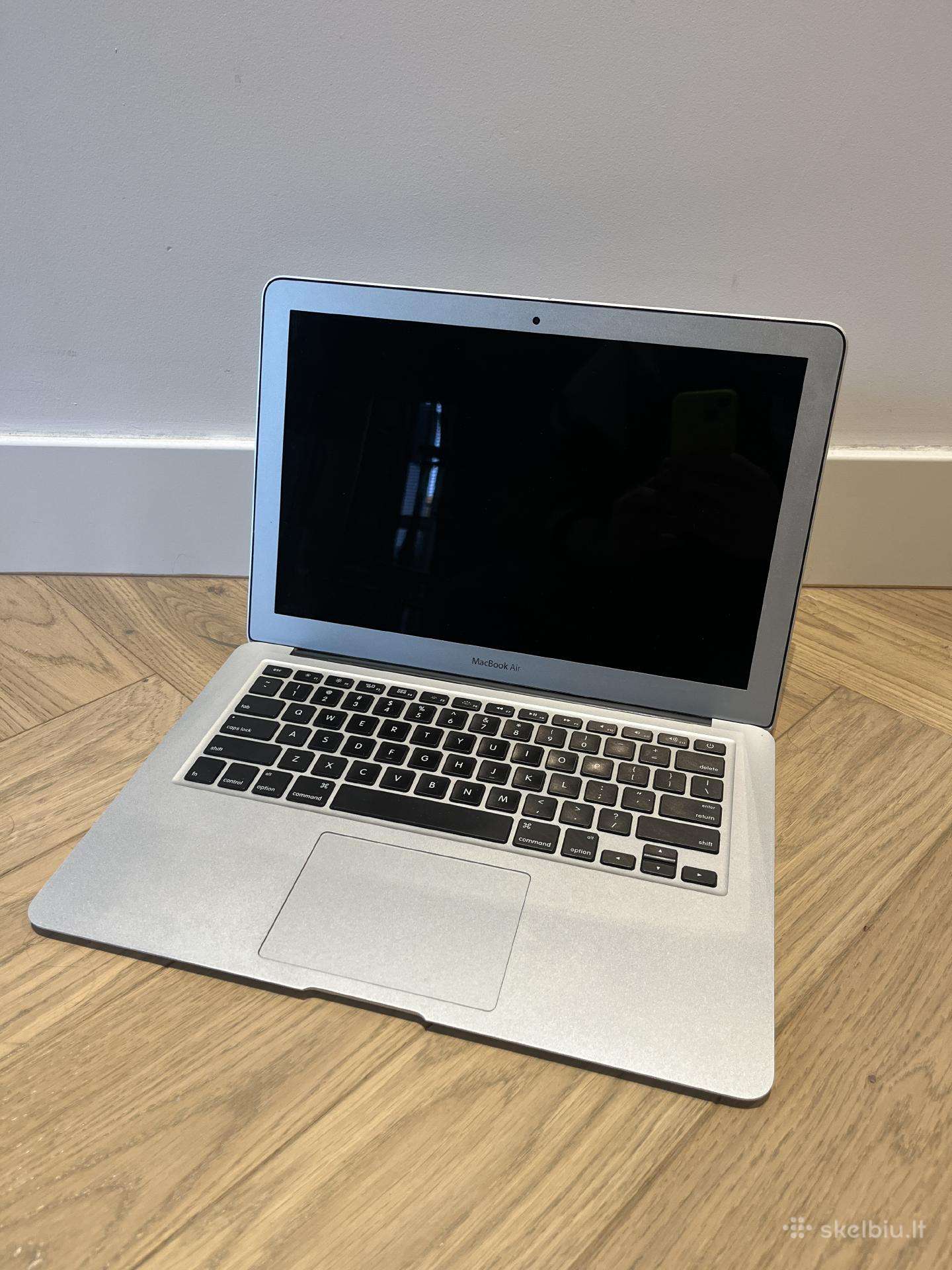 MacBook Air 13 A1466