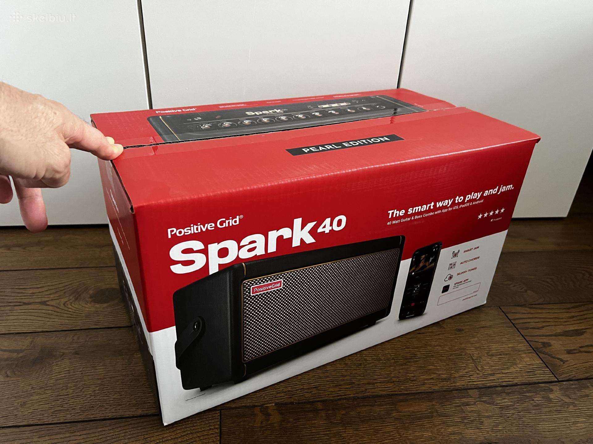 Positiv Grid Spark 40 Watts Smart stiprintuvas.