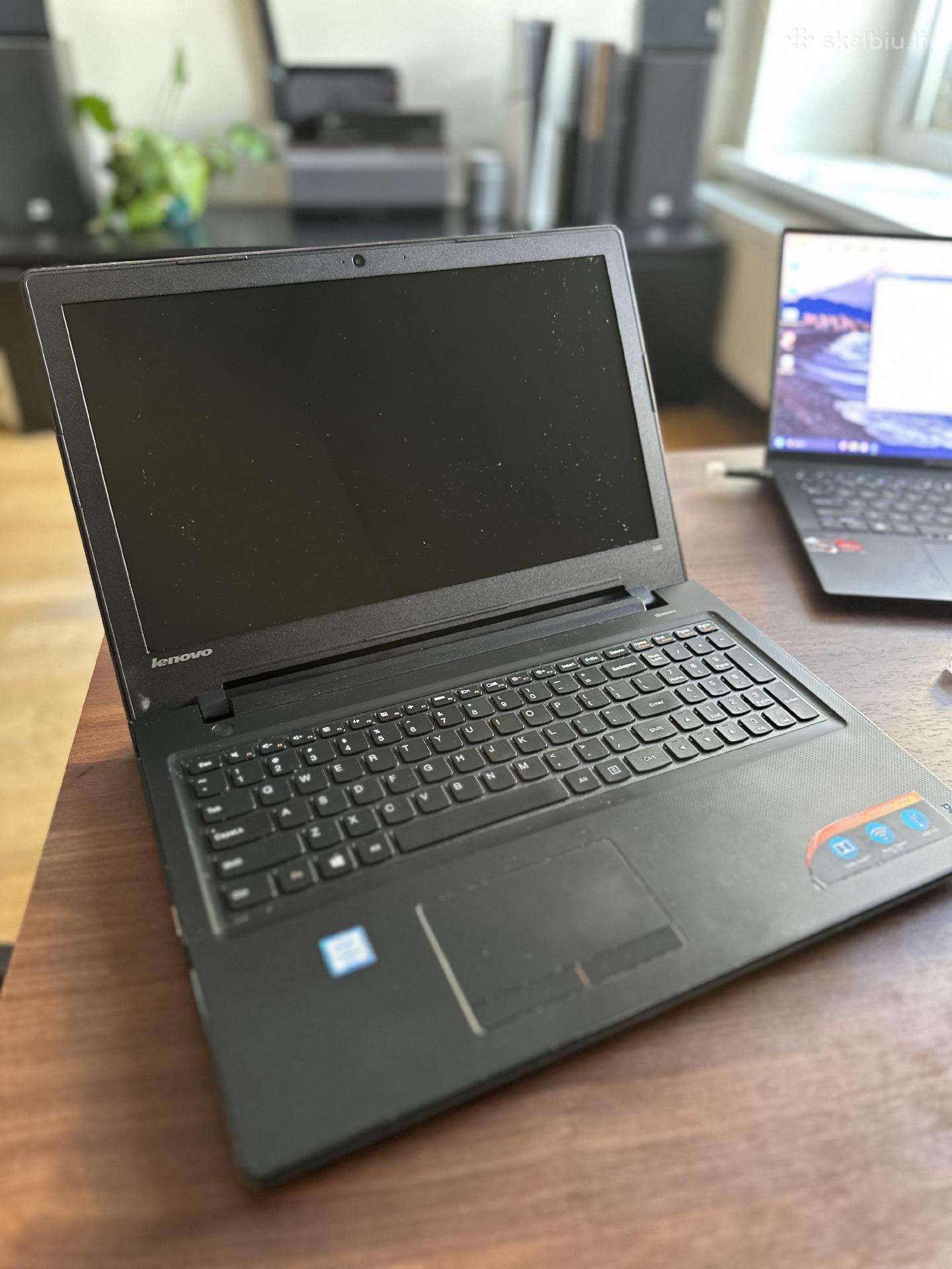 Lenovo Ideapad 300