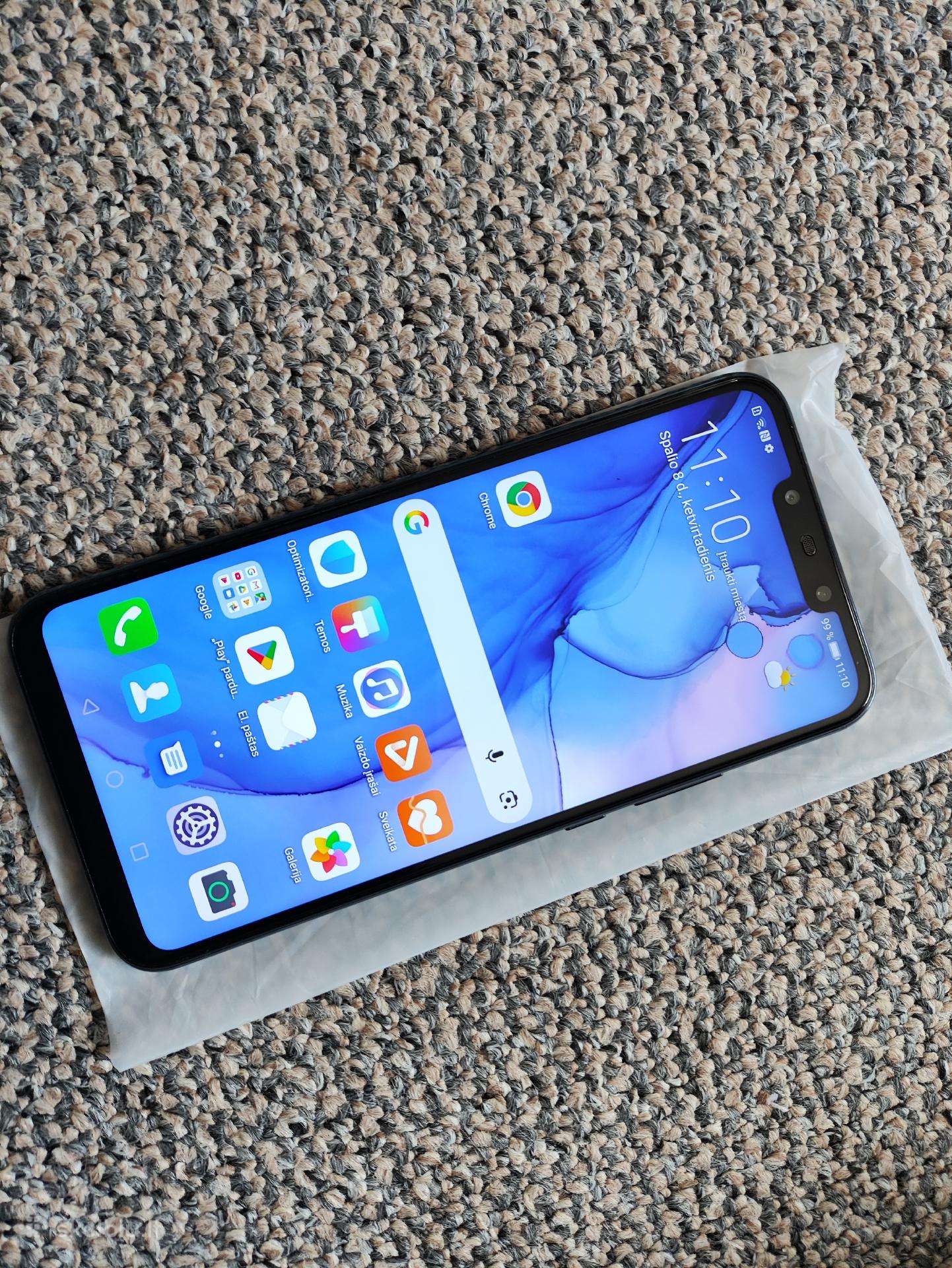 Huawei mate 20 lite labai geros būklės