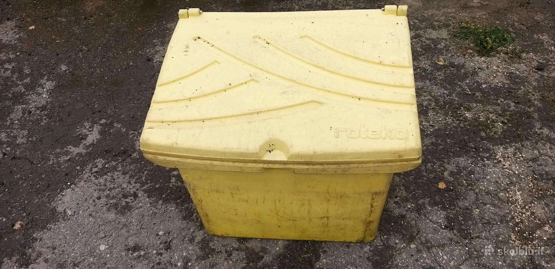 Parduodamos Smėlio, žvyro ir druskos dėžės 230vnt