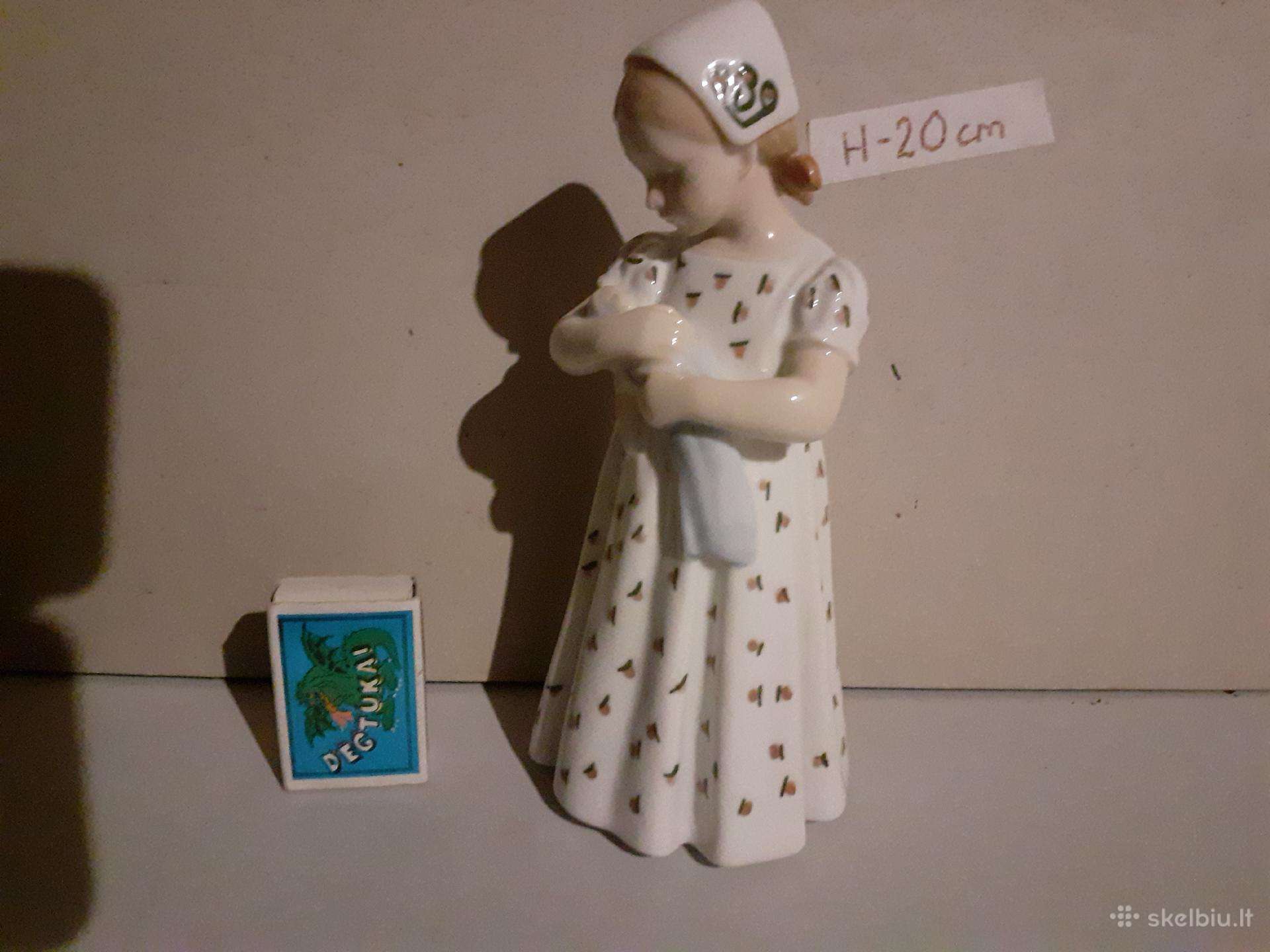 Porceleninė Bing & Grndahl mergaitė