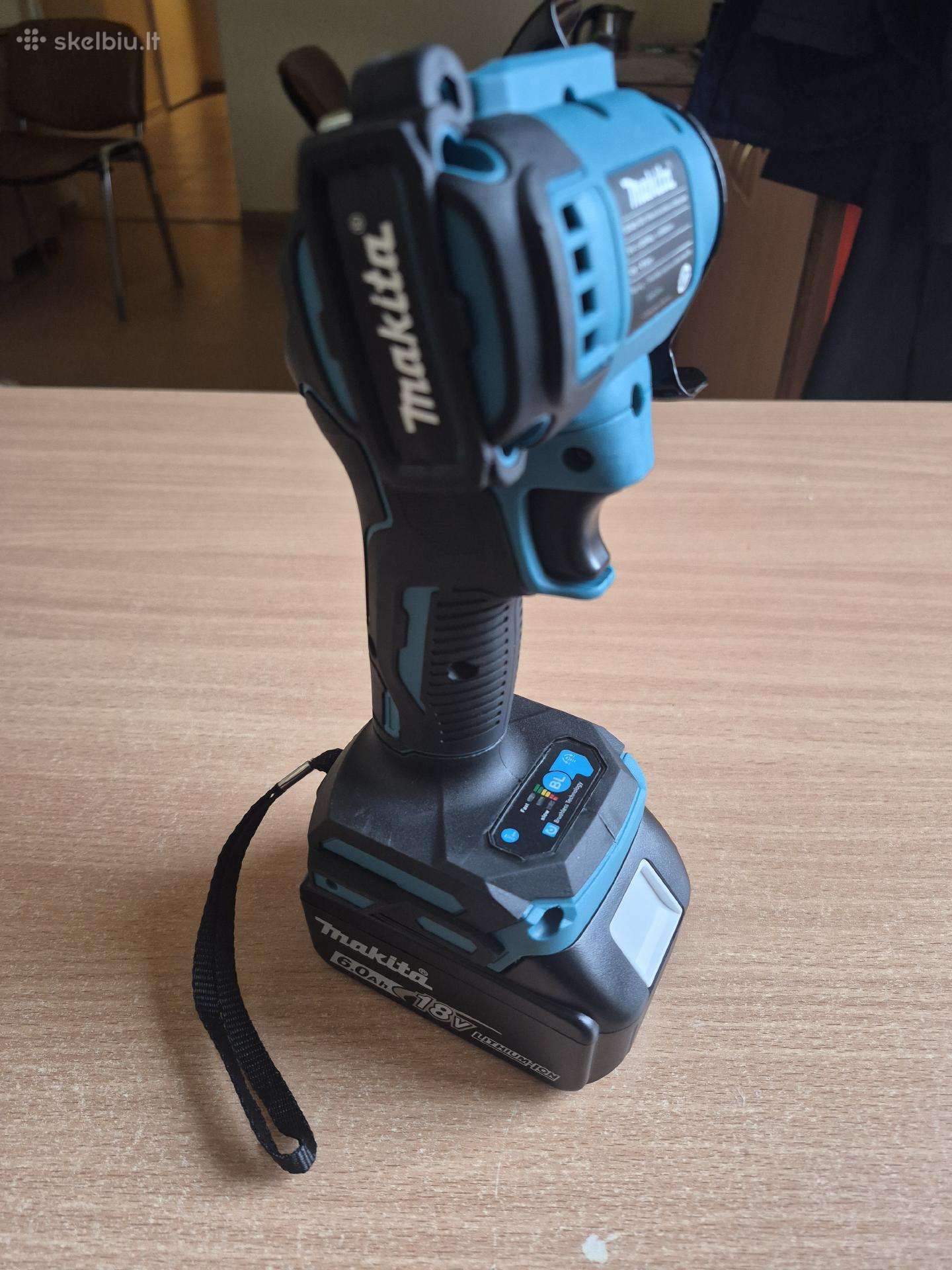 Makita akumuliatorinis diskinis pjūklas