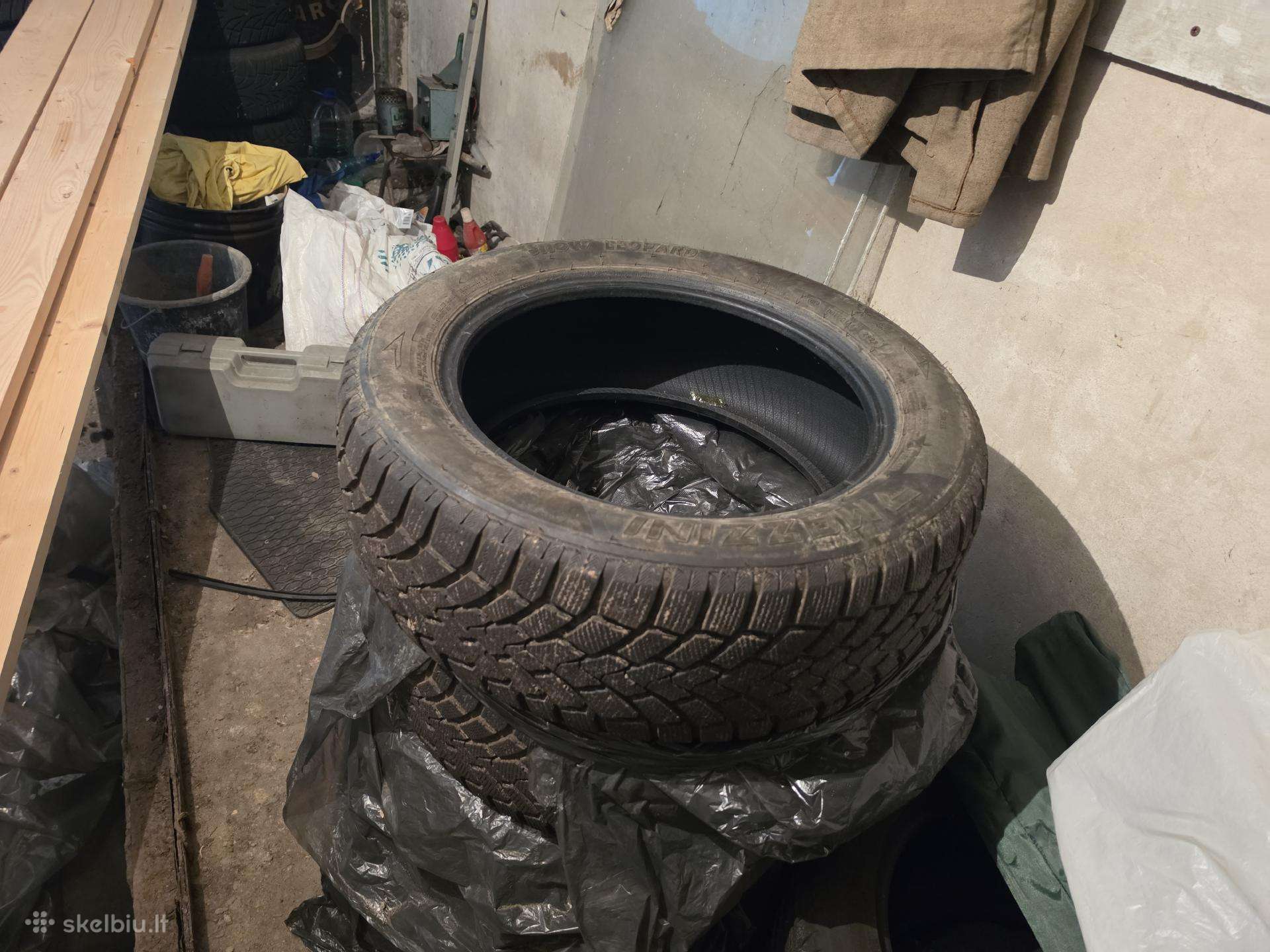 Mazzini Snow Leopard 225 55 R17
