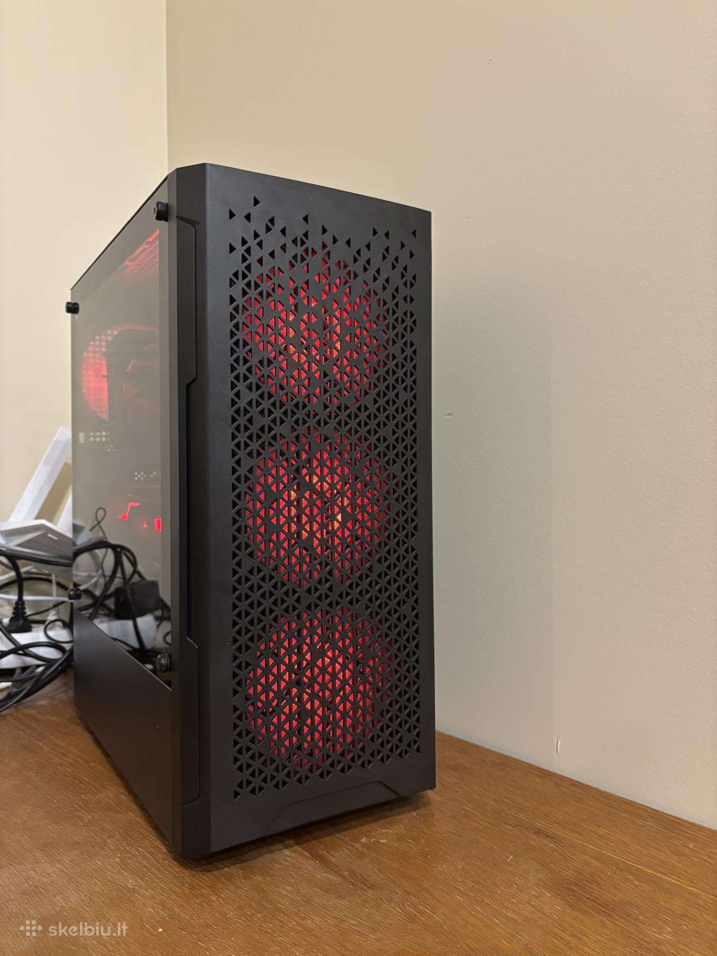 Žaidimų kompiuteris. Ryzen5 5500, Rx 5700 XT 8gb.