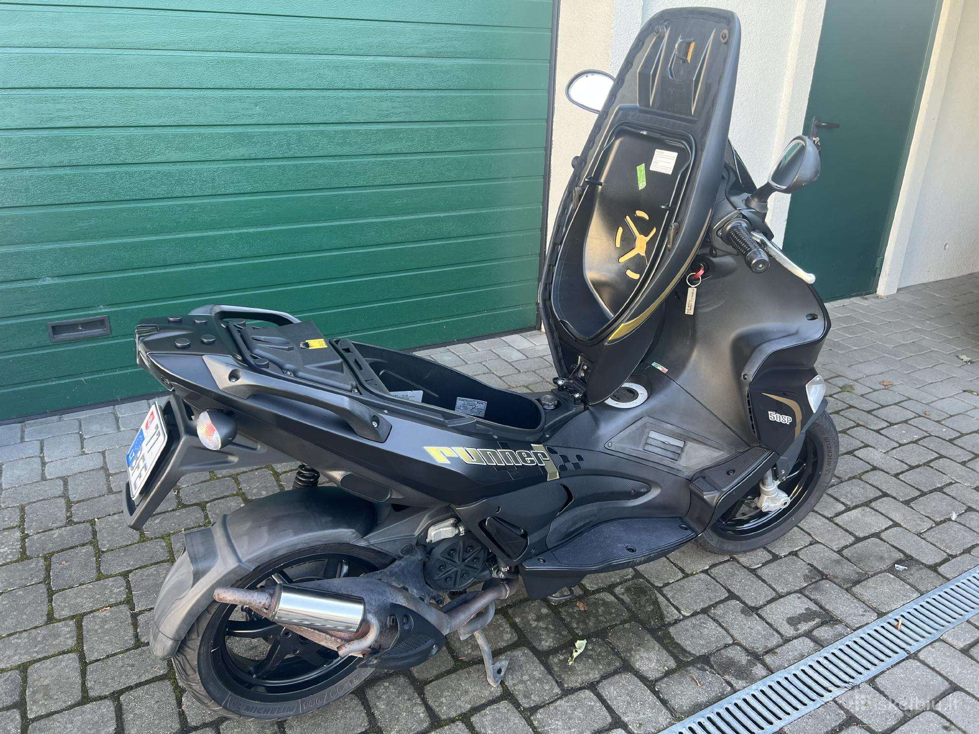 Gilera Runner 50cc, motoroleriai / mopedai