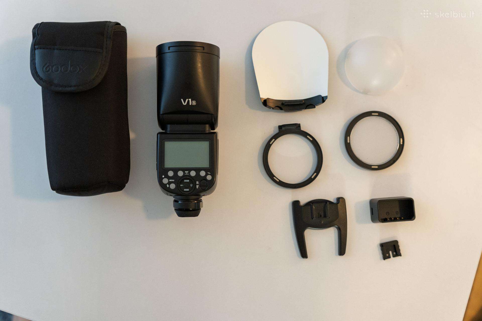 Godox v1s + Ak-r1 priedai