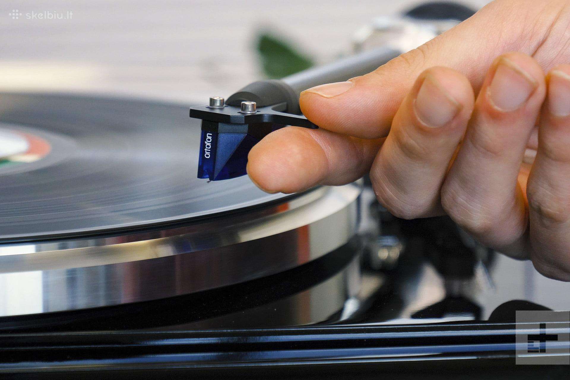 Vinilines ploksteles
