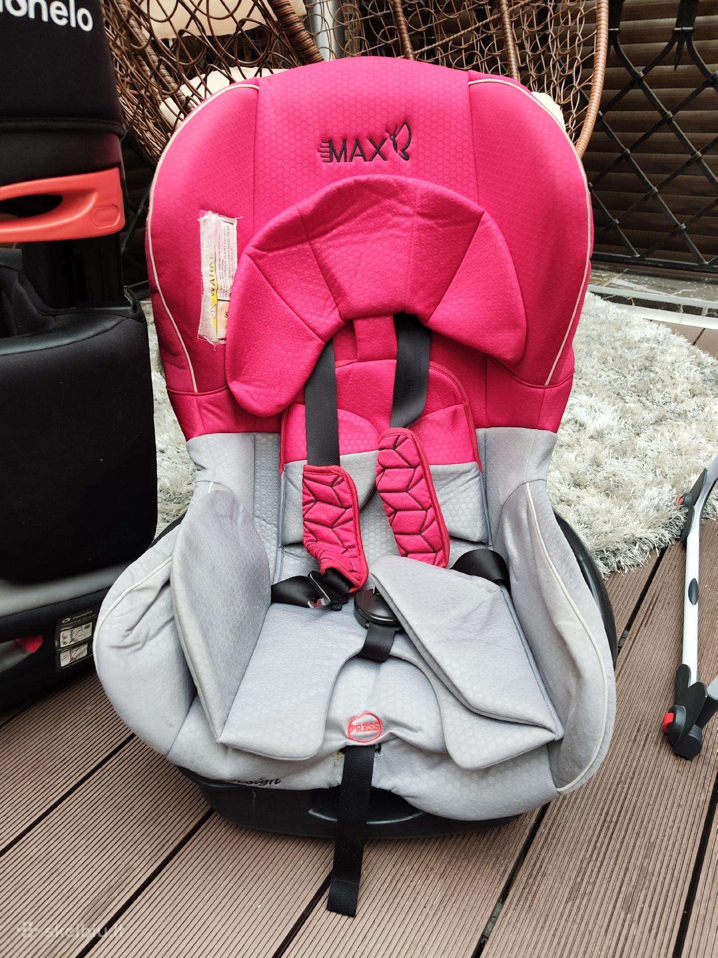 Autokėdutė 9-18kg.