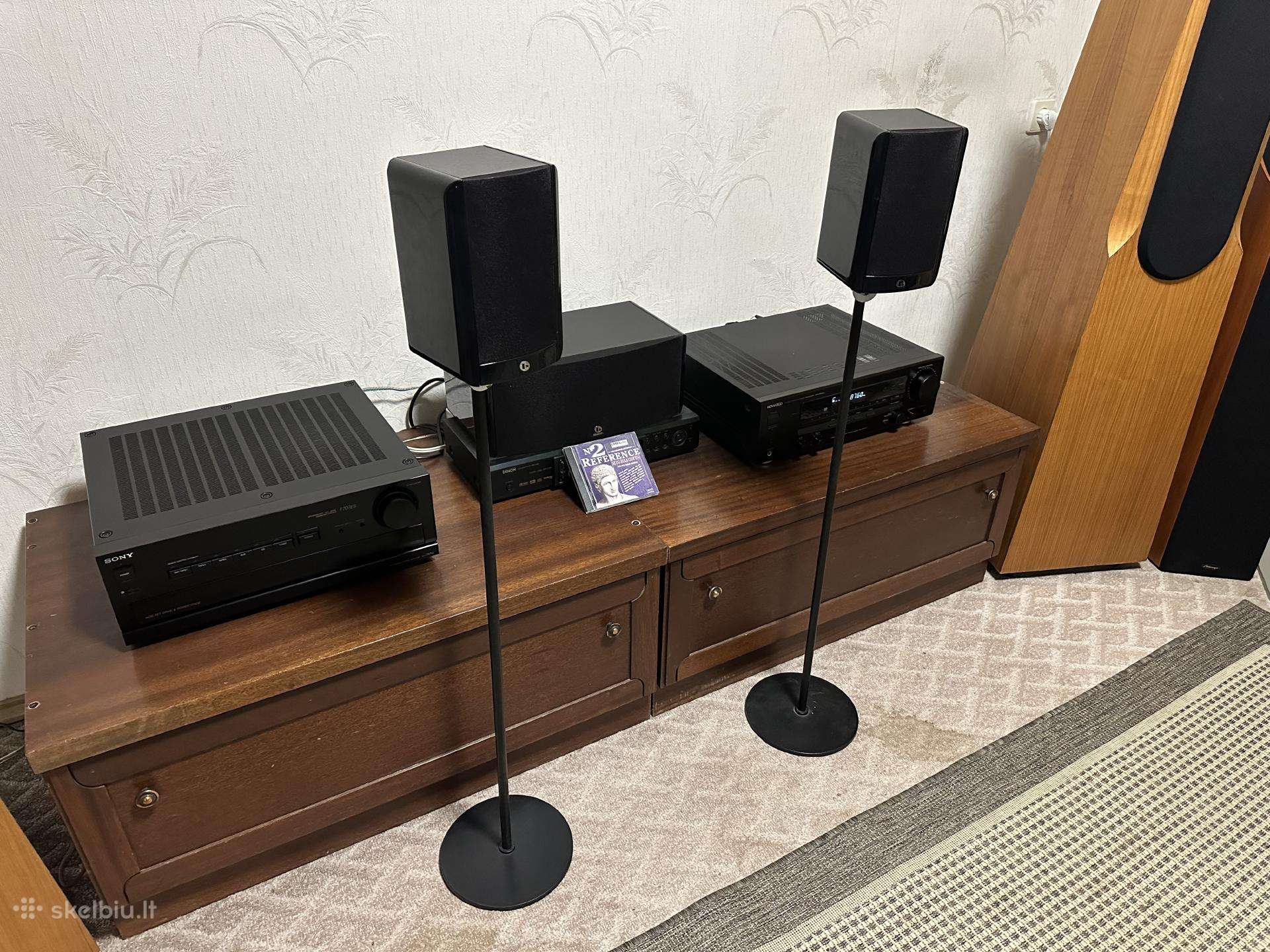 Boston acoustics su stovais