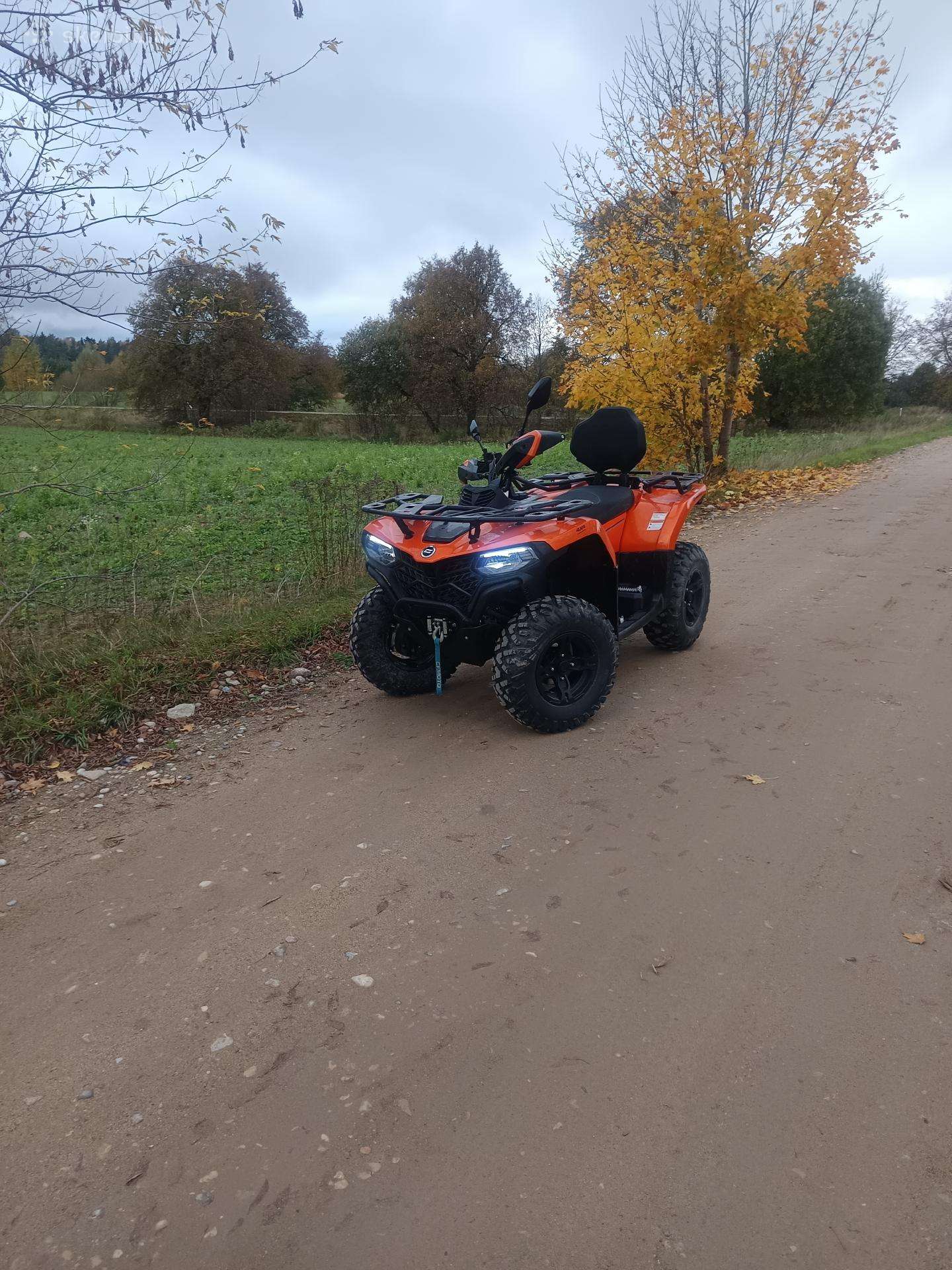 Parduodamas keturatis CF 450l