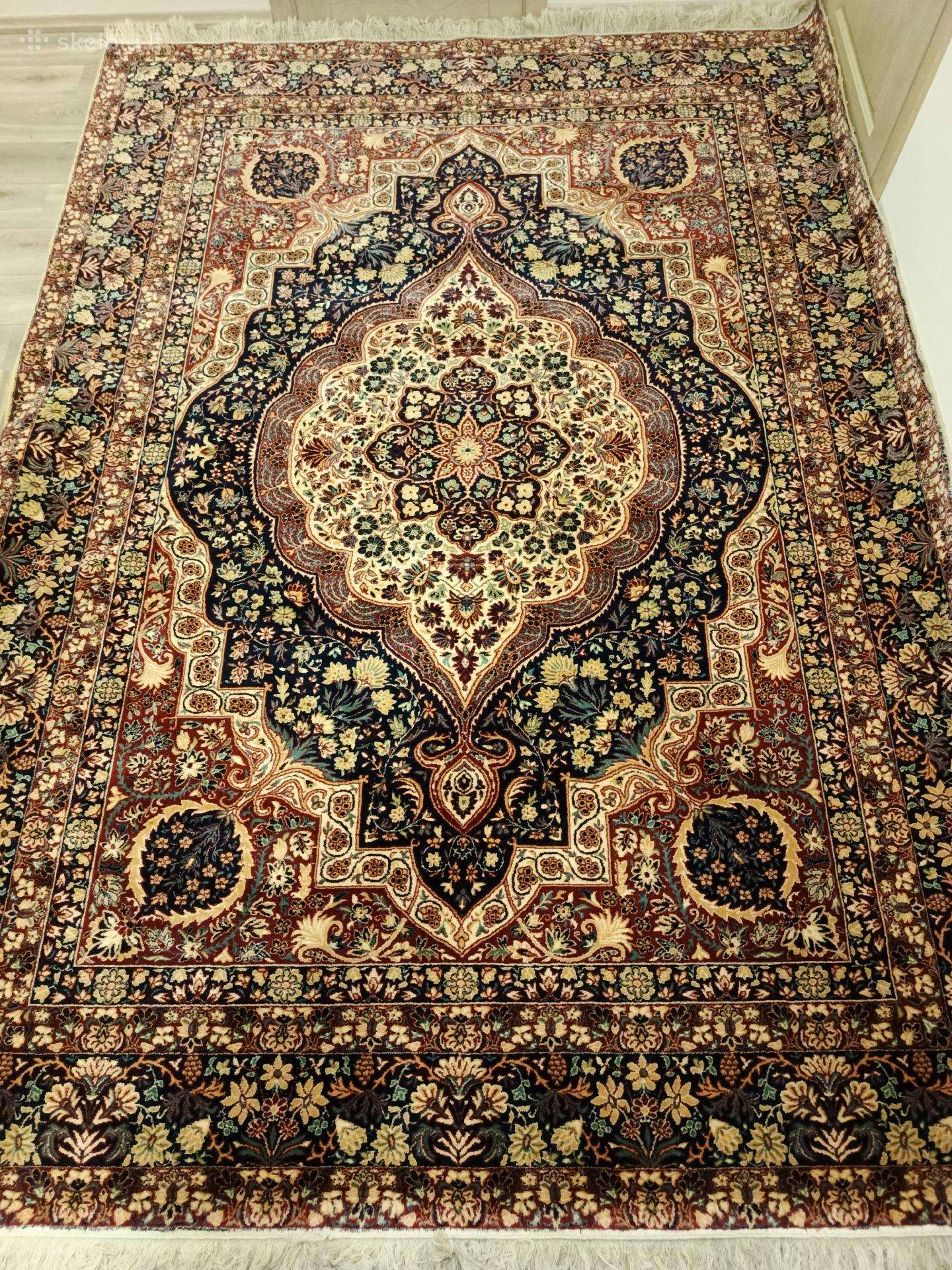 Storas belgiškas kilimas 2.5x3.5 m (Puiki būklė)
