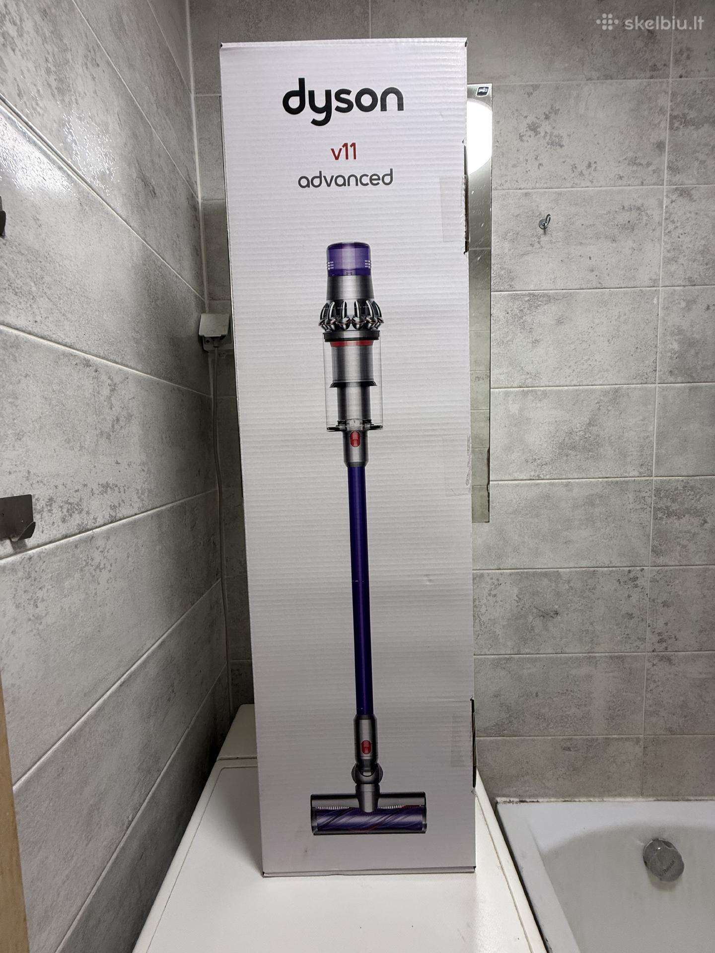 Dyson V11 Advanced