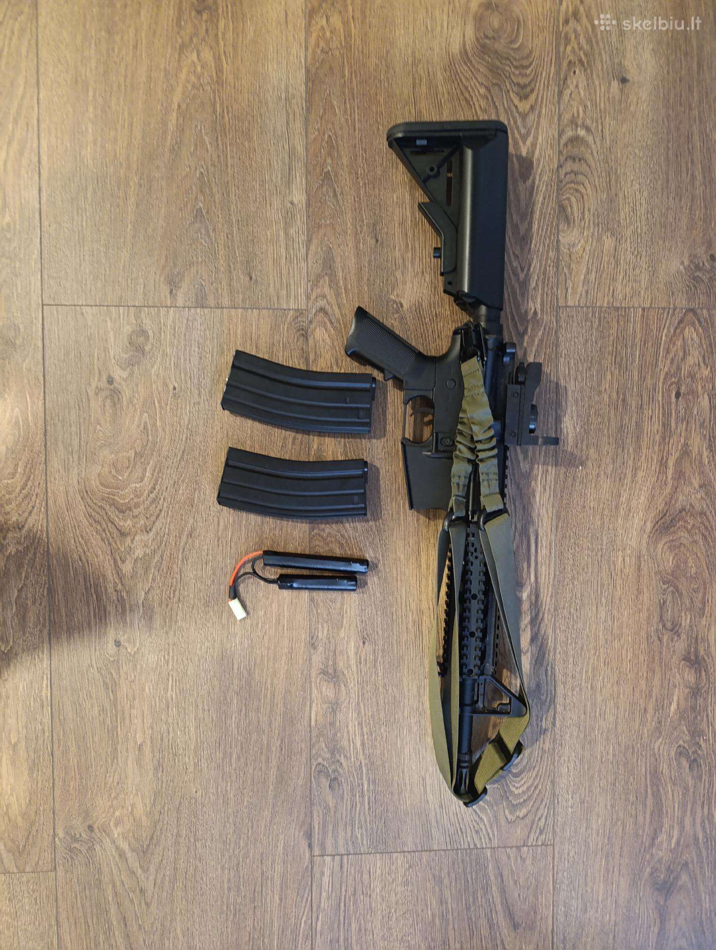 Parduodamas M4 Cyma mažai naudotas.