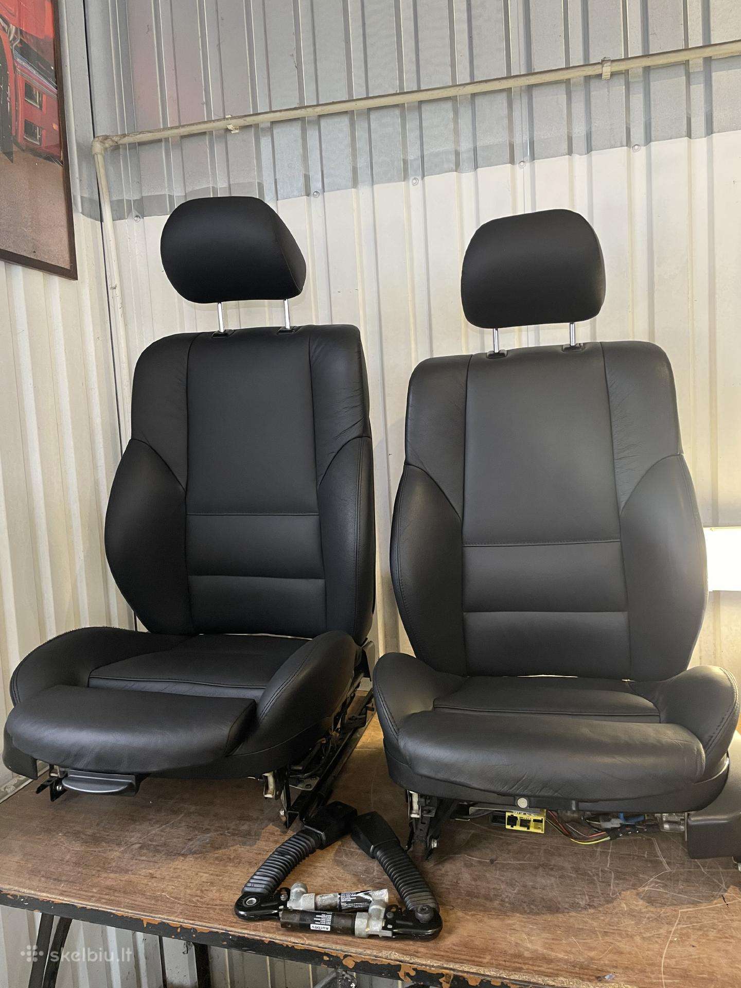 E46 sedano recaro salonas