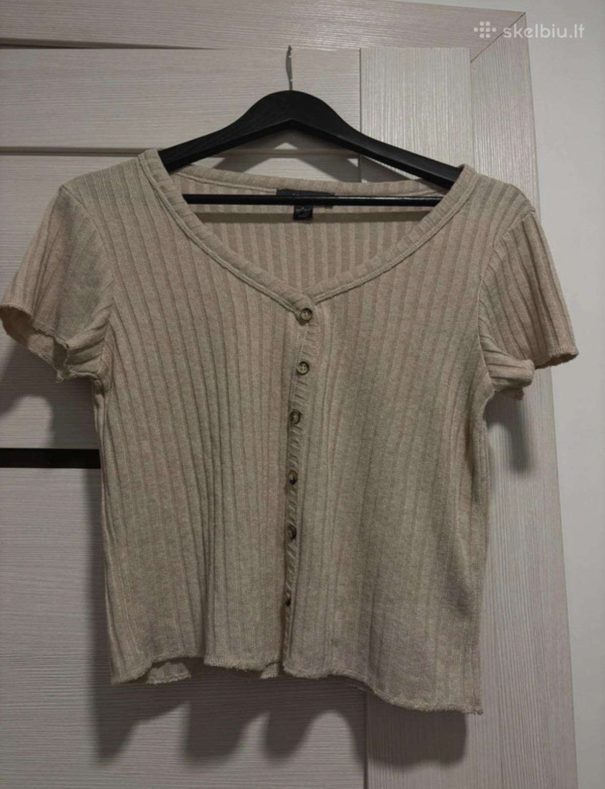 Primark riboto audinio crop palaidinė su sagomis