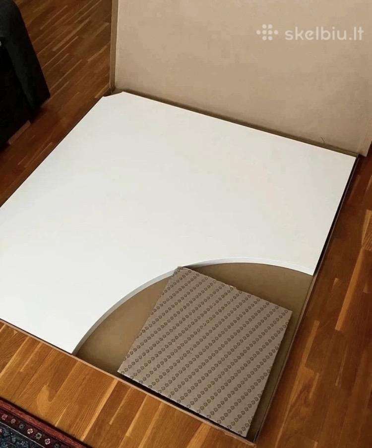 Parduodu ikea kampinį stalviršį Linnmon