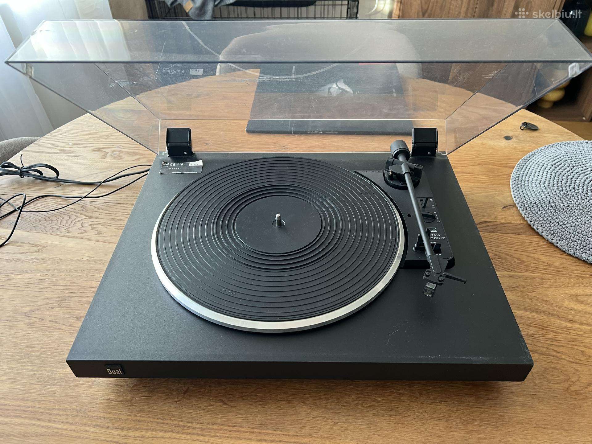 Patefonas Dual CS 415 Belt drive