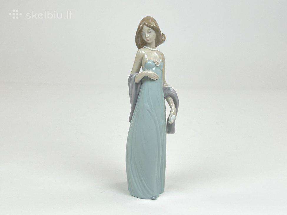Lladro porcelianinė statula "Ingenue 5487"