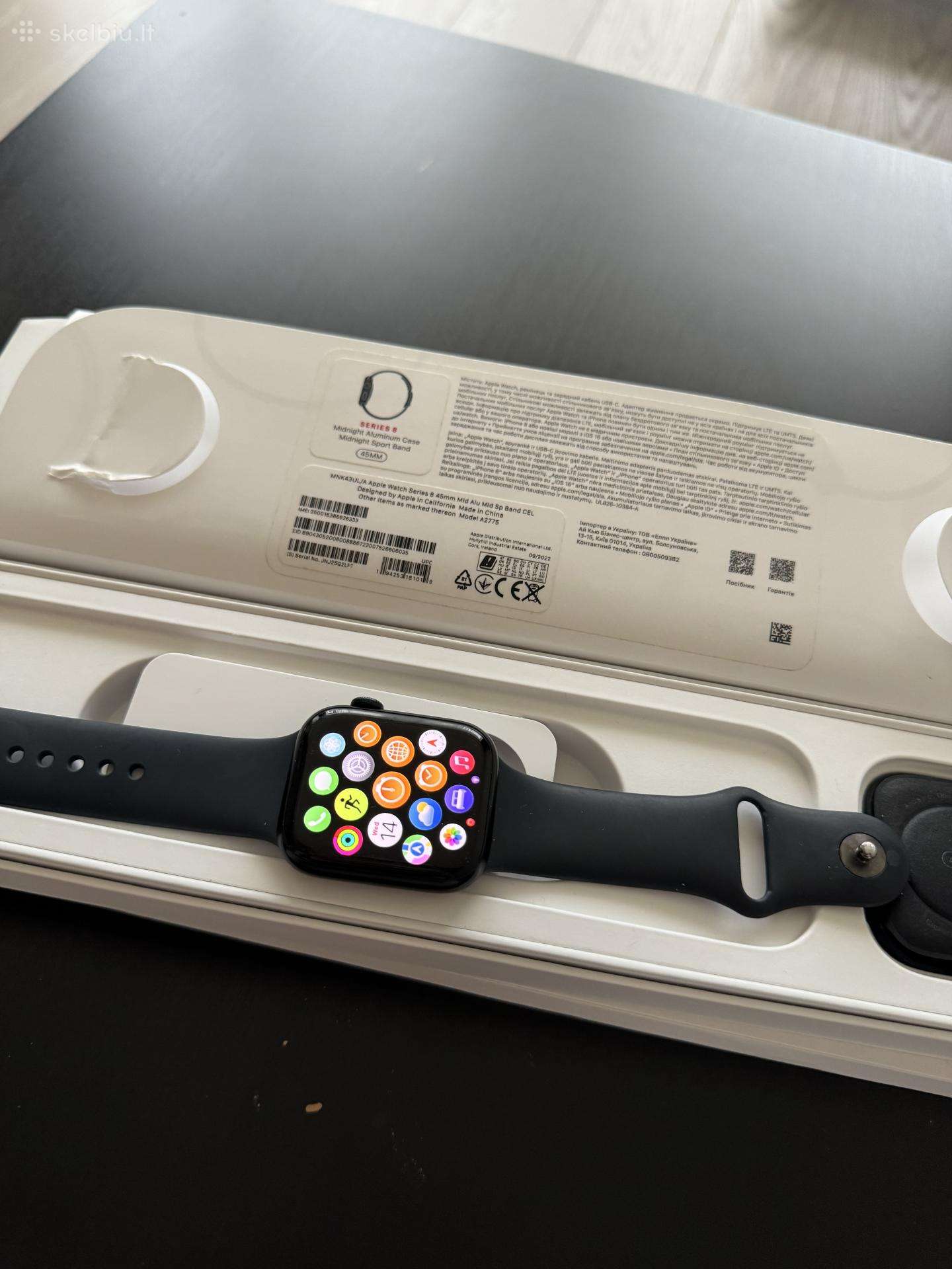 Apple watch series 8 laikrodis