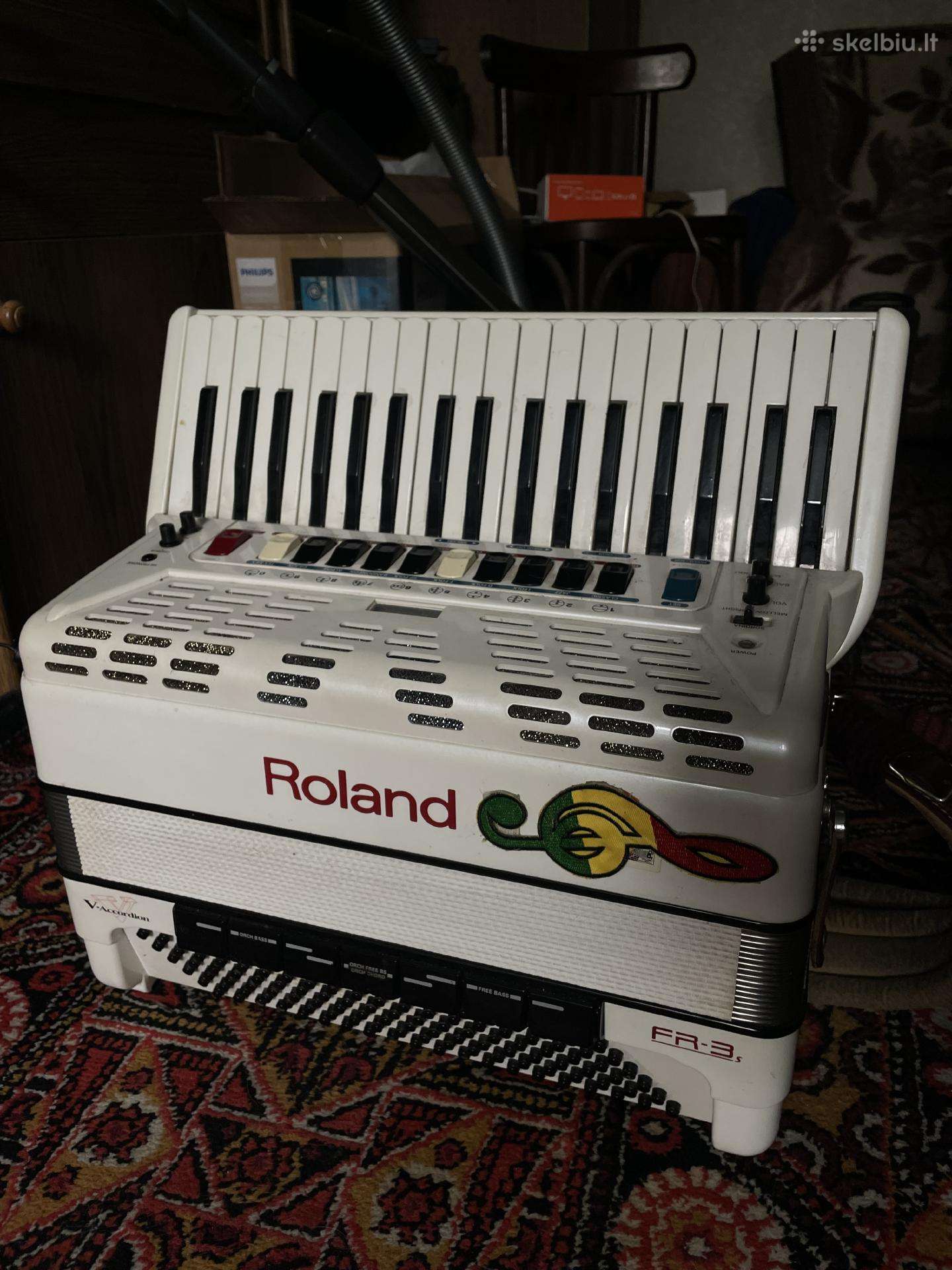 Roland Fr-3s White akordeonas