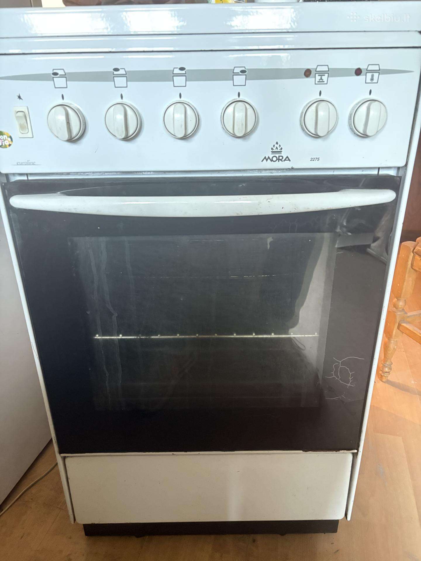 Parduodama dujinė viryklė