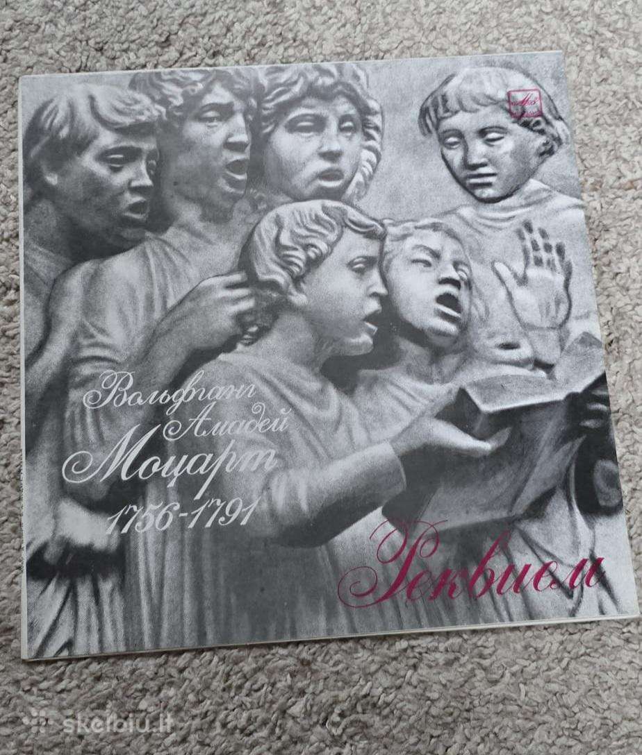 W.a. Mozart – Requiem (1990m.)